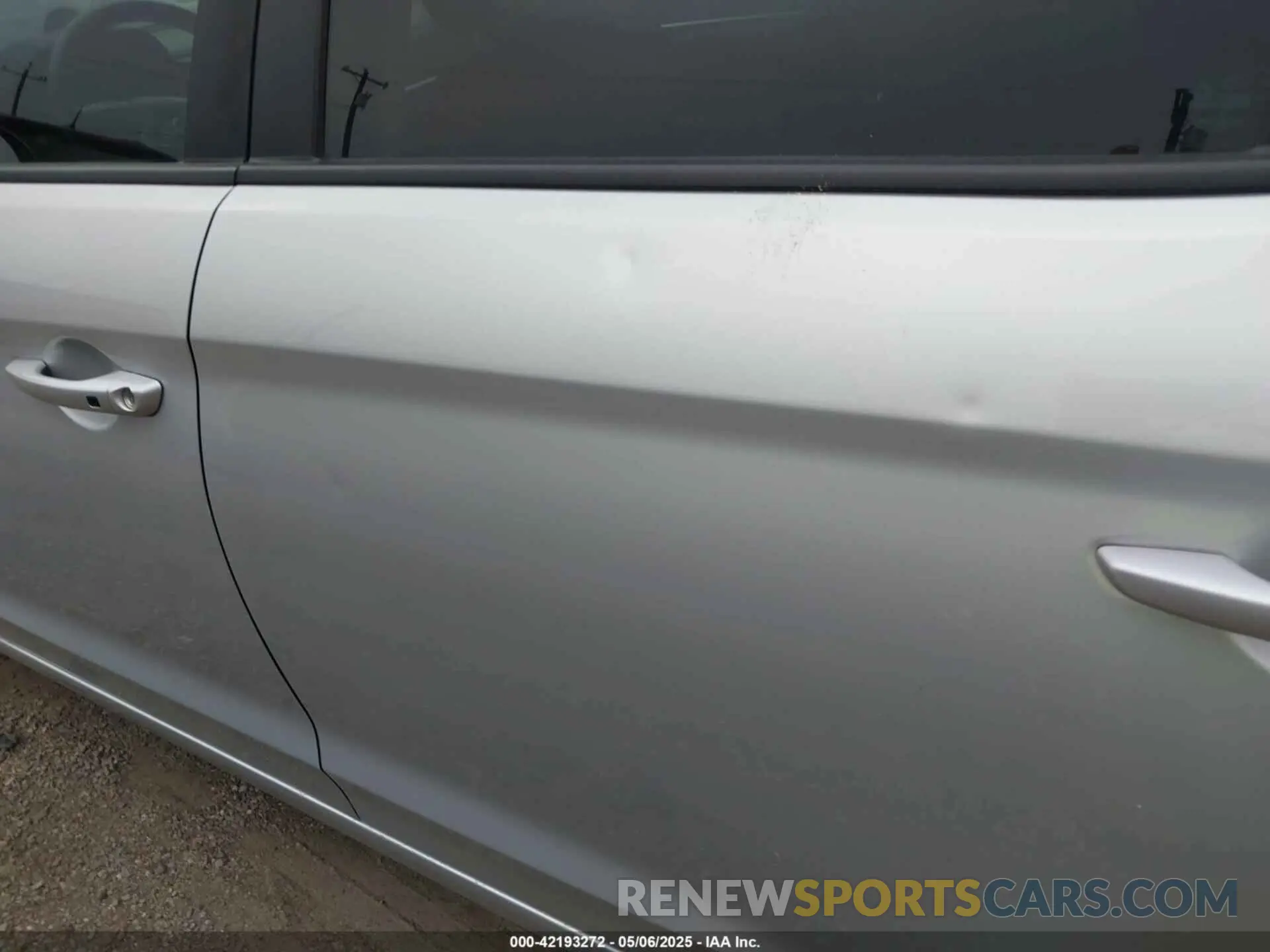 17 fotografías del automóvil dañado 5NPD84LF9KH421531 HYUNDAI ELANTRA 2019