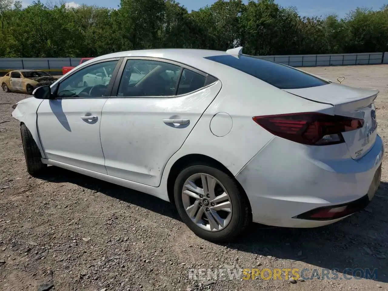 2 fotografías del automóvil dañado 5NPD84LF9KH445098 HYUNDAI ELANTRA 2019