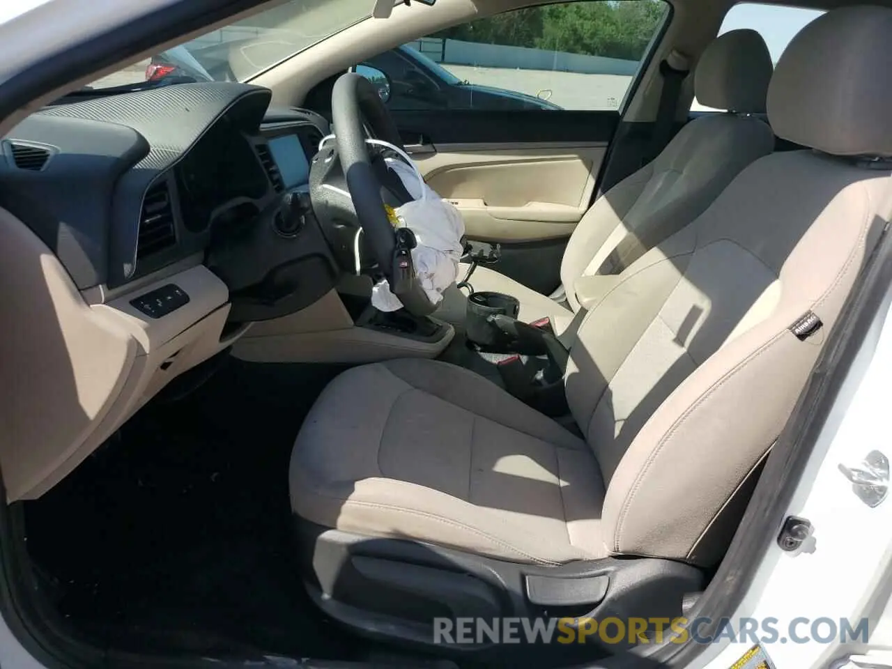 7 fotografías del automóvil dañado 5NPD84LF9KH445098 HYUNDAI ELANTRA 2019