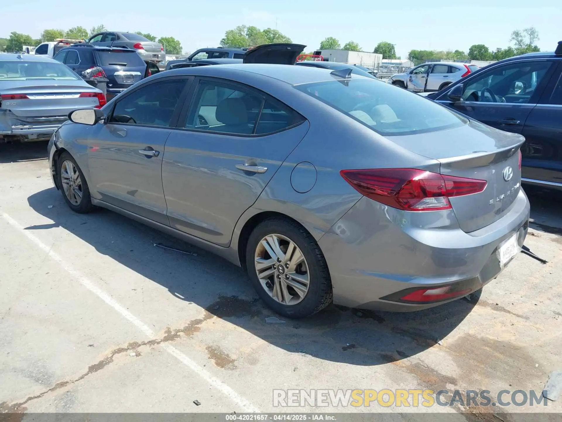 3 fotografías del automóvil dañado 5NPD84LF9KH471782 HYUNDAI ELANTRA 2019