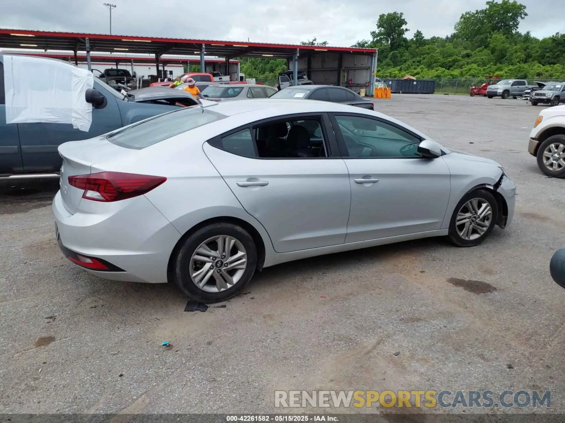 13 fotografías del automóvil dañado 5NPD84LF9KH483429 HYUNDAI ELANTRA 2019