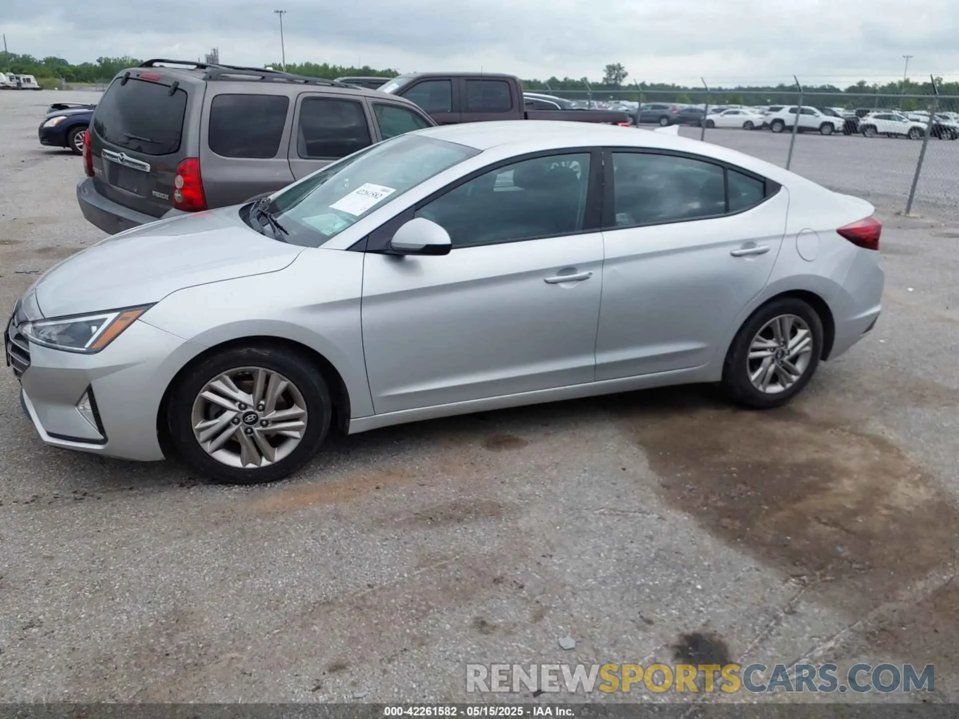 14 fotografías del automóvil dañado 5NPD84LF9KH483429 HYUNDAI ELANTRA 2019