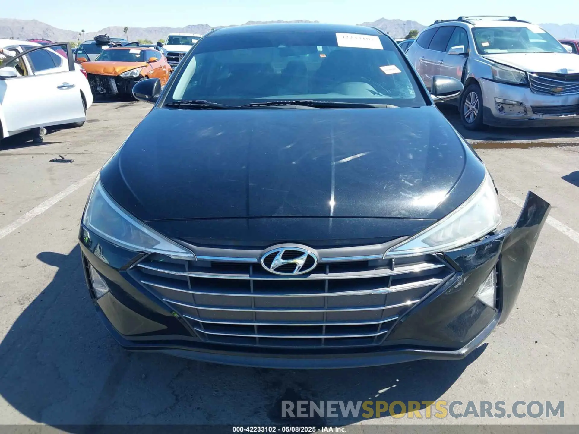13 fotografías del automóvil dañado 5NPD84LFXKH411493 HYUNDAI ELANTRA 2019