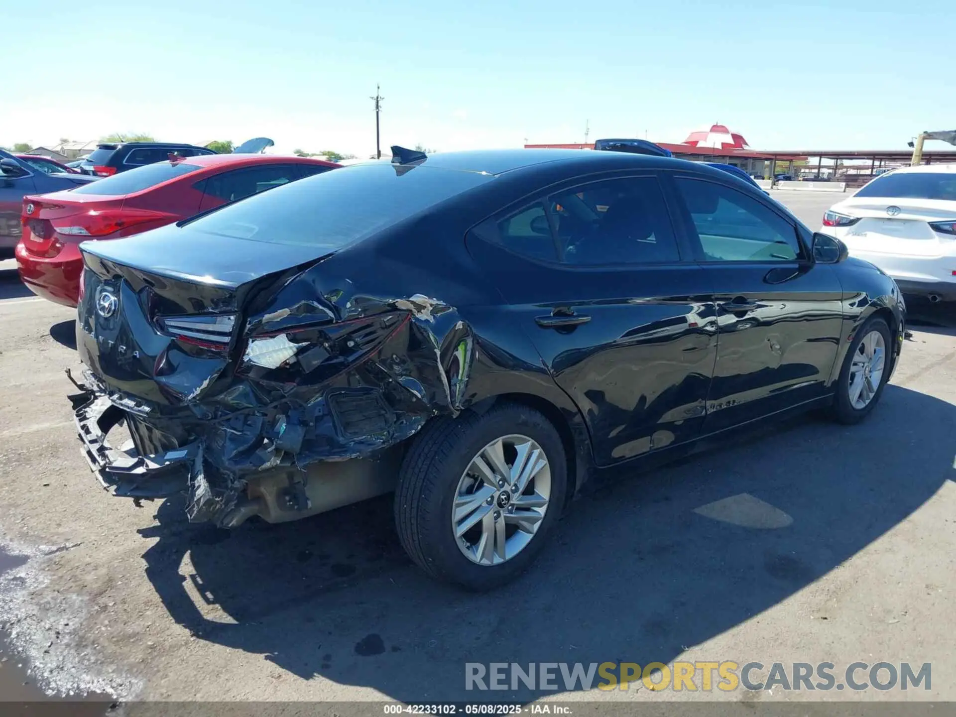 6 fotografías del automóvil dañado 5NPD84LFXKH411493 HYUNDAI ELANTRA 2019