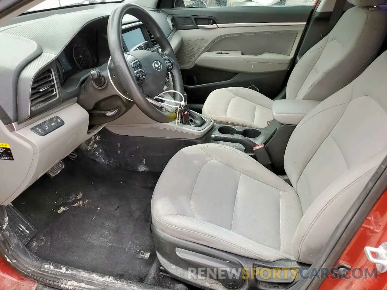 7 fotografías del automóvil dañado 5NPD84LFXKH423546 HYUNDAI ELANTRA 2019