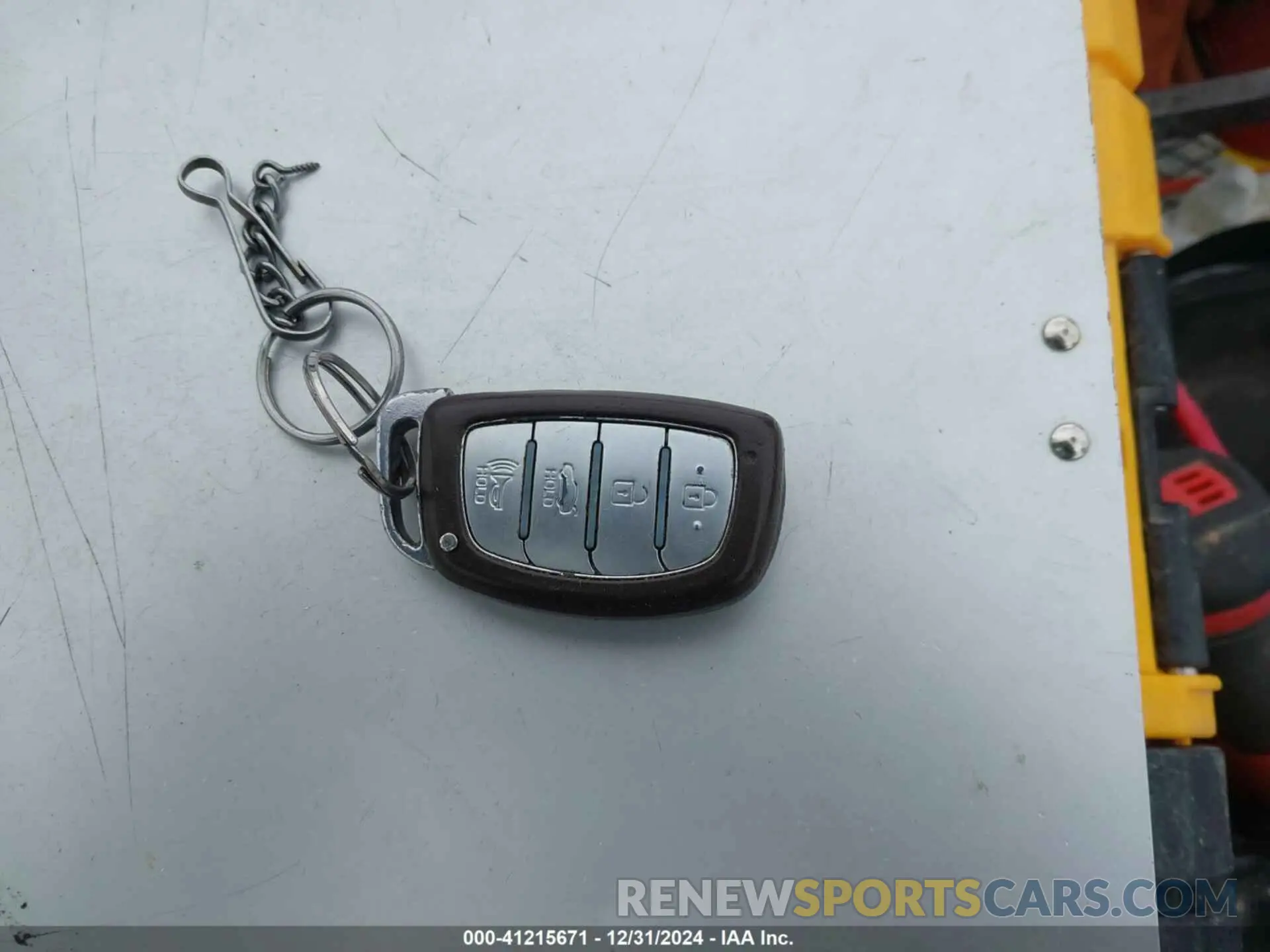 11 fotografías del automóvil dañado 5NPD84LFXKH471452 HYUNDAI ELANTRA 2019
