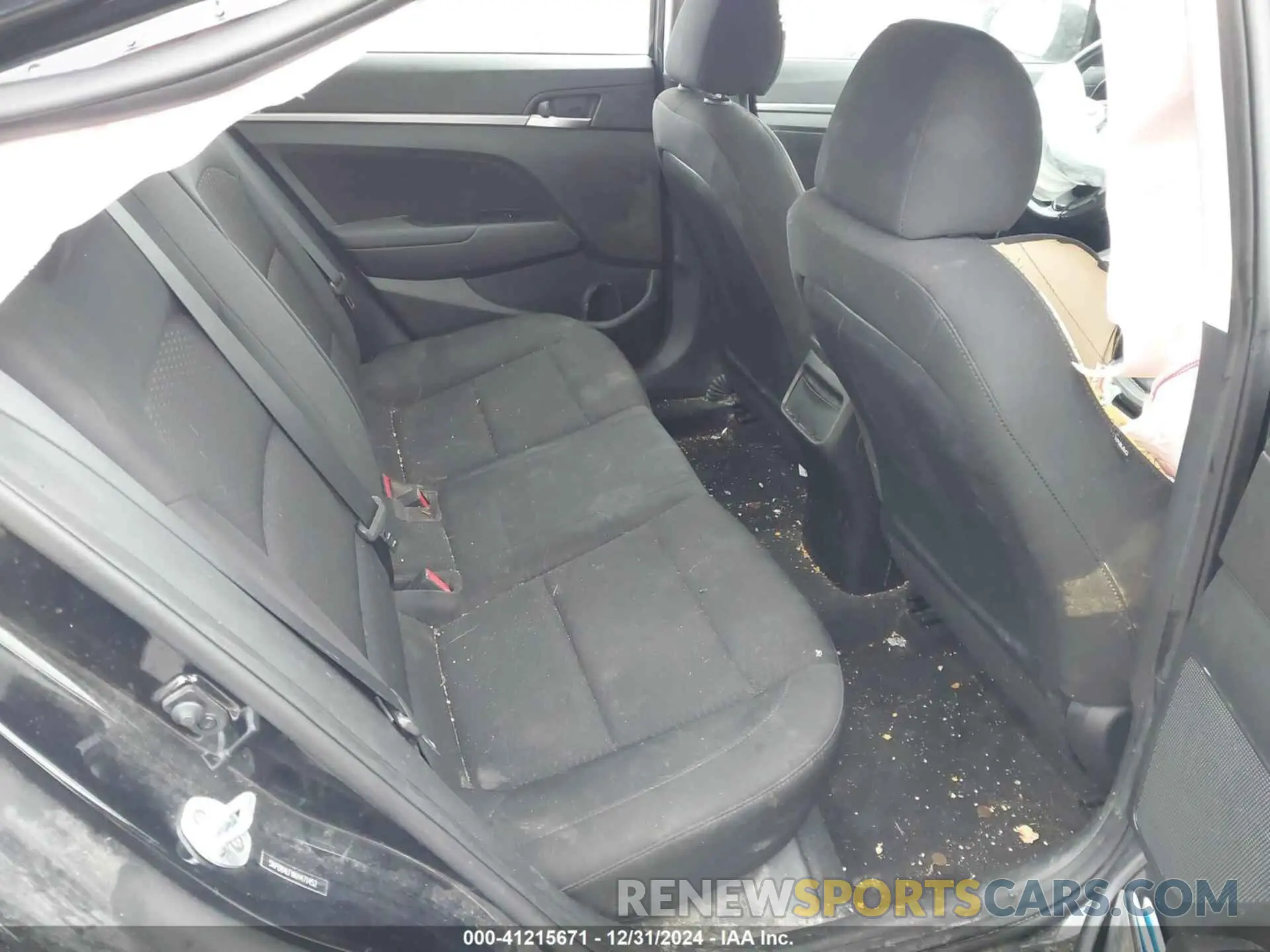 8 fotografías del automóvil dañado 5NPD84LFXKH471452 HYUNDAI ELANTRA 2019