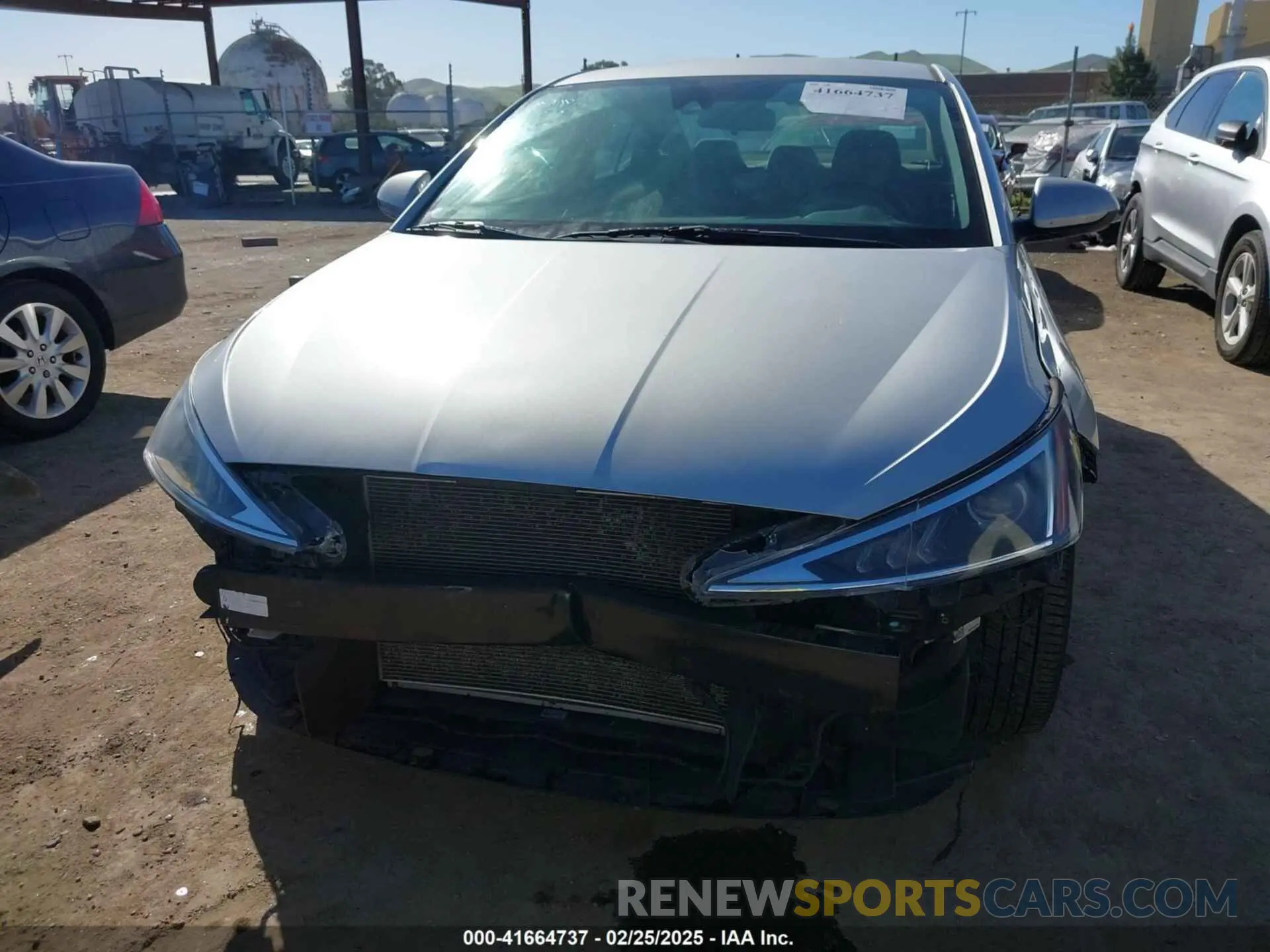 13 fotografías del automóvil dañado 5NPD84LFXKH477039 HYUNDAI ELANTRA 2019