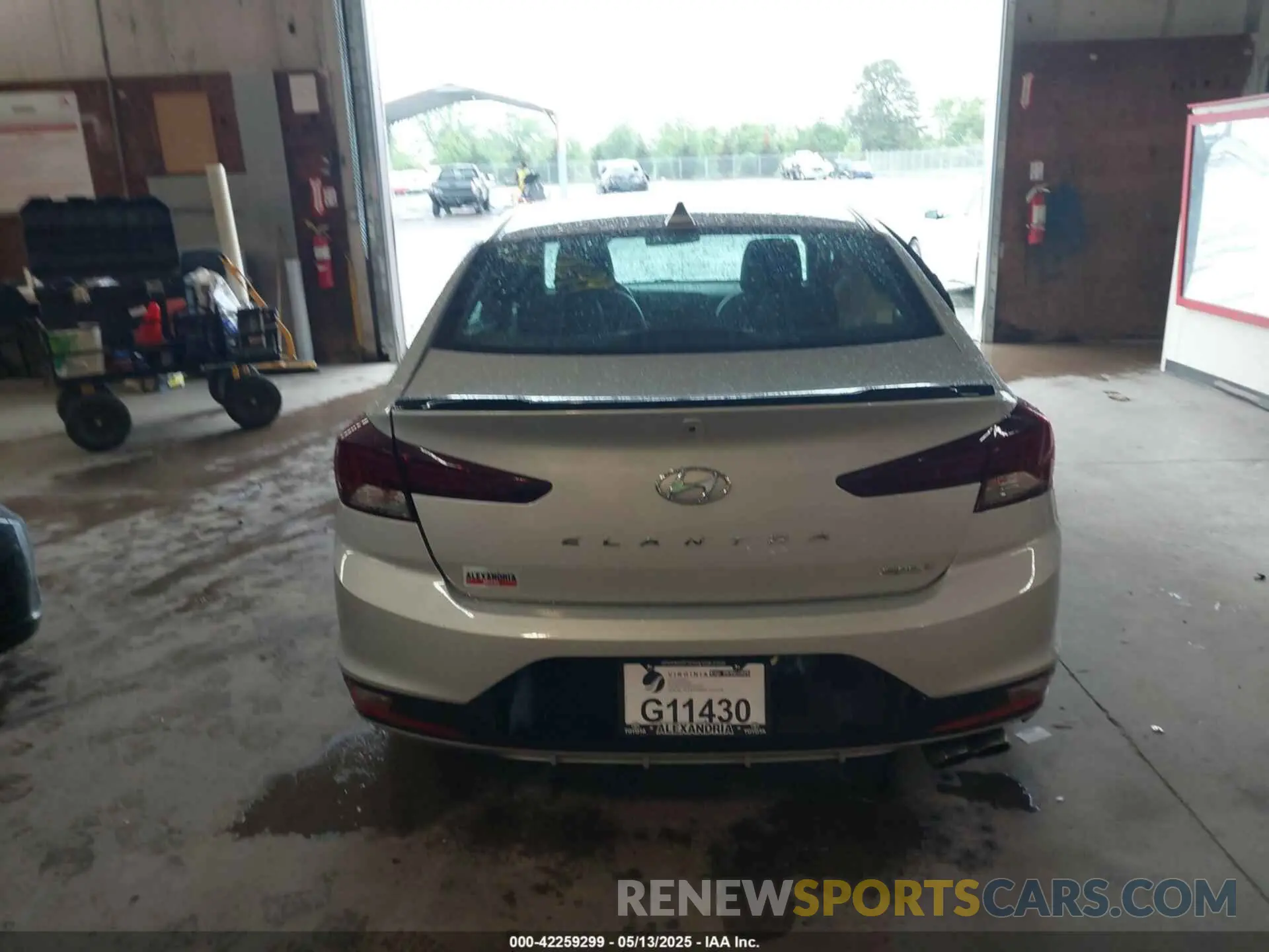 16 fotografías del automóvil dañado KMHD04LB0KU887208 HYUNDAI ELANTRA 2019