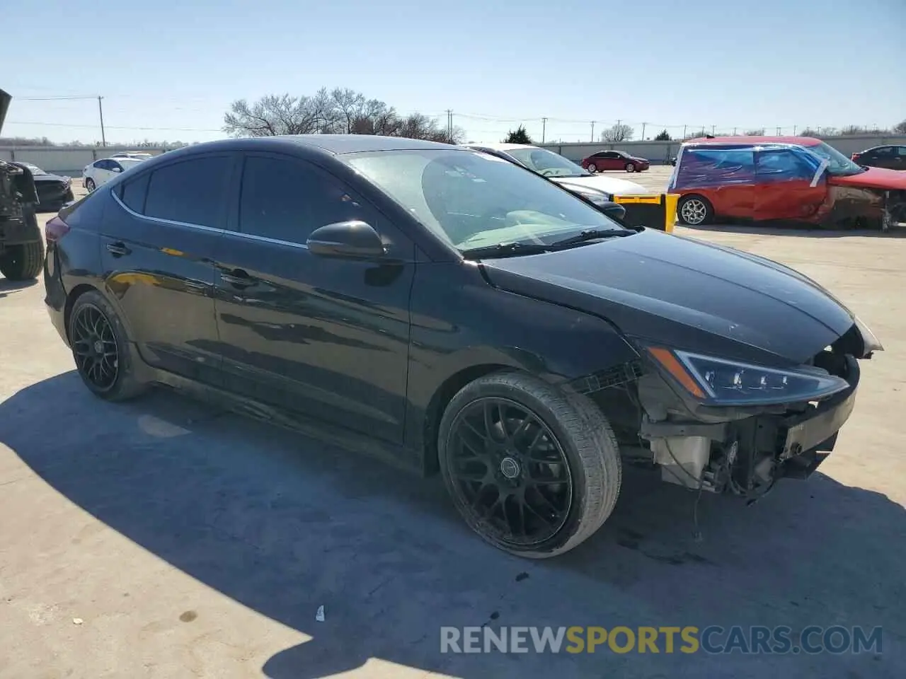 4 fotografías del automóvil dañado KMHD04LB3KU865431 HYUNDAI ELANTRA 2019