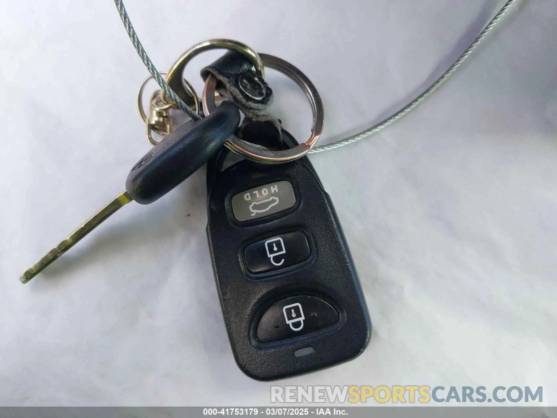 11 fotografías del automóvil dañado KMHD74LF1KU757033 HYUNDAI ELANTRA 2019