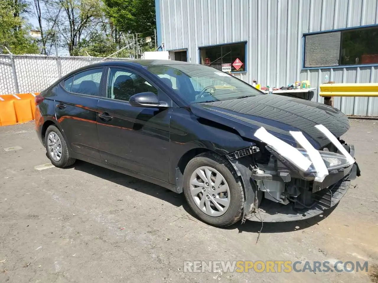 4 fotografías del automóvil dañado KMHD74LF1KU777945 HYUNDAI ELANTRA 2019