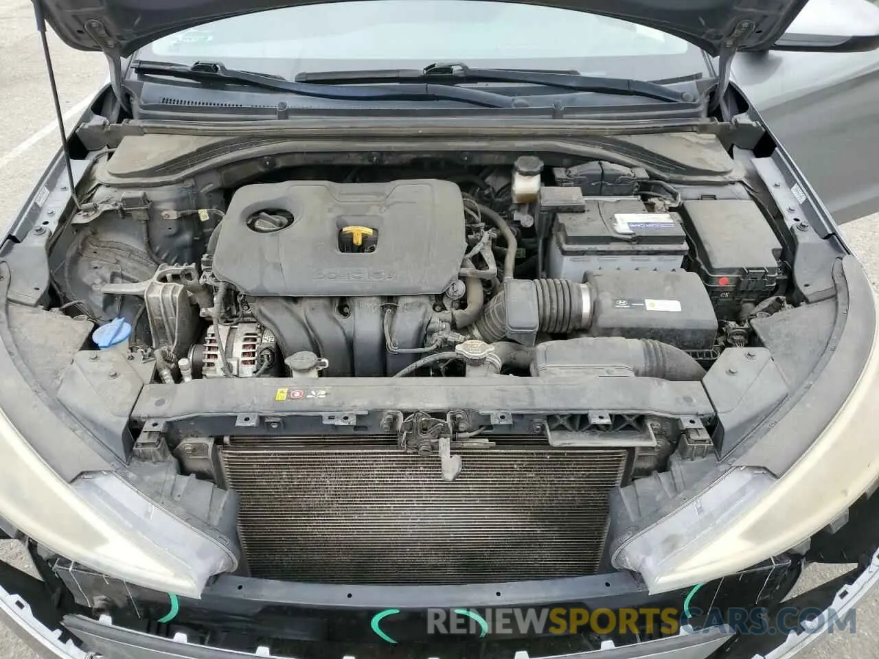 11 fotografías del automóvil dañado KMHD74LF3KU809357 HYUNDAI ELANTRA 2019