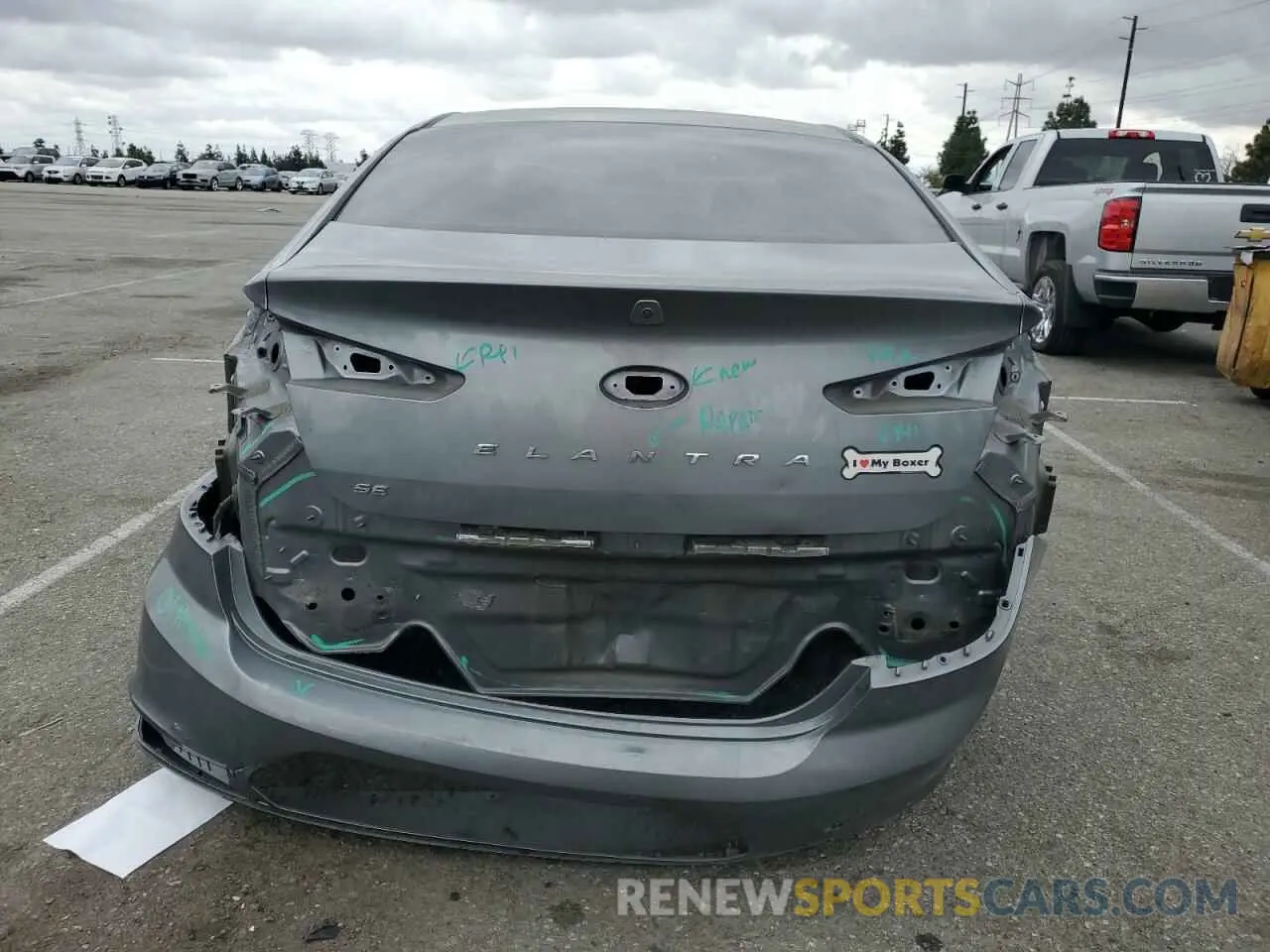 6 fotografías del automóvil dañado KMHD74LF3KU809357 HYUNDAI ELANTRA 2019