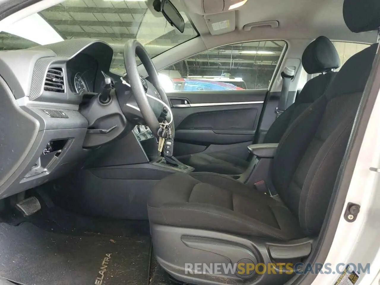 7 fotografías del automóvil dañado KMHD74LF3KU863869 HYUNDAI ELANTRA 2019