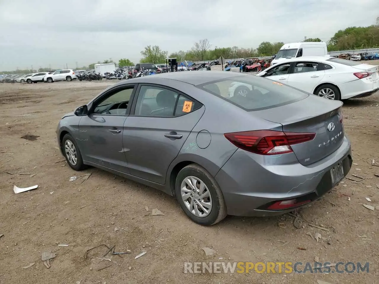 2 fotografías del automóvil dañado KMHD74LF4KU814731 HYUNDAI ELANTRA 2019