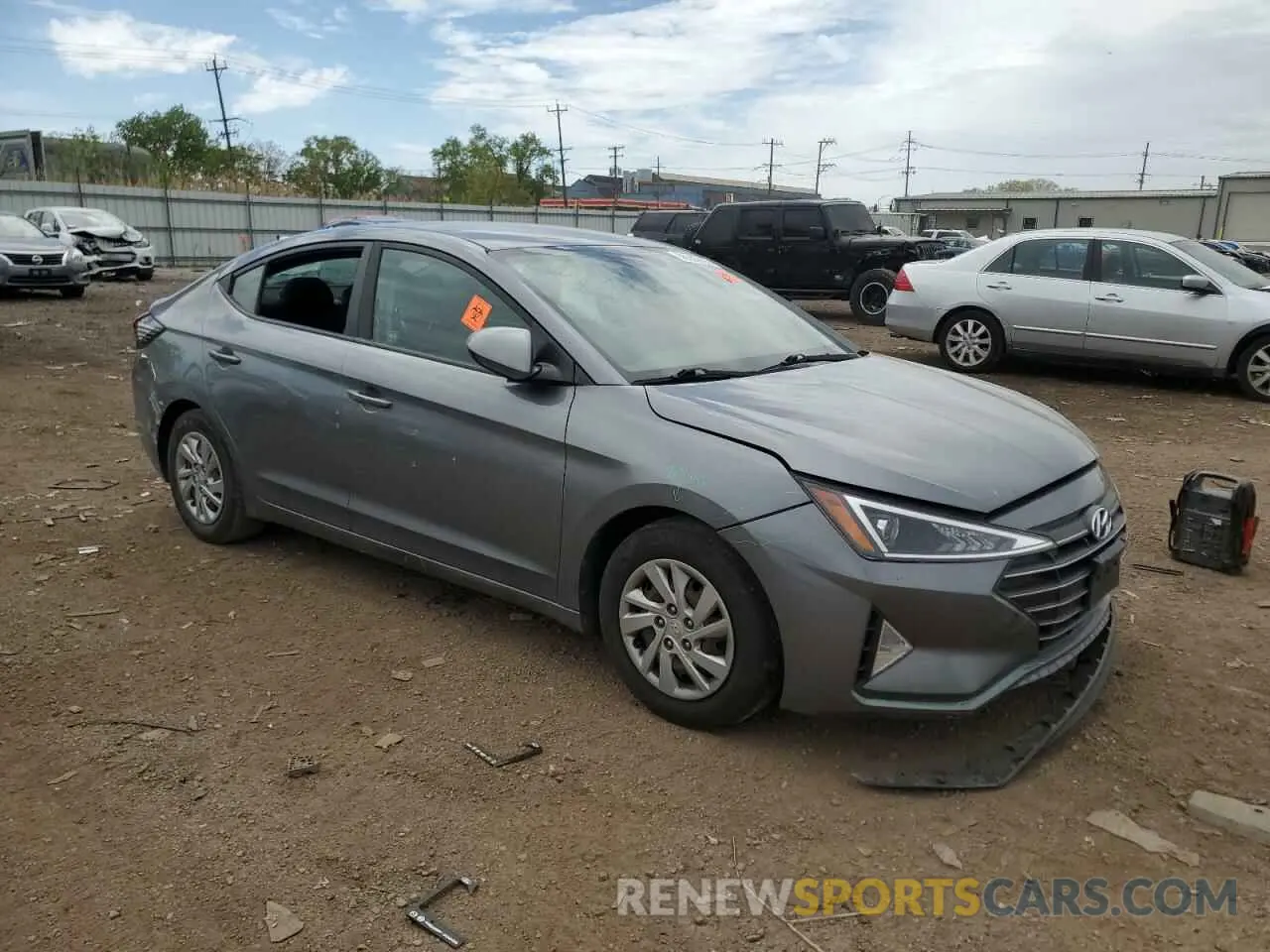 4 fotografías del automóvil dañado KMHD74LF4KU814731 HYUNDAI ELANTRA 2019