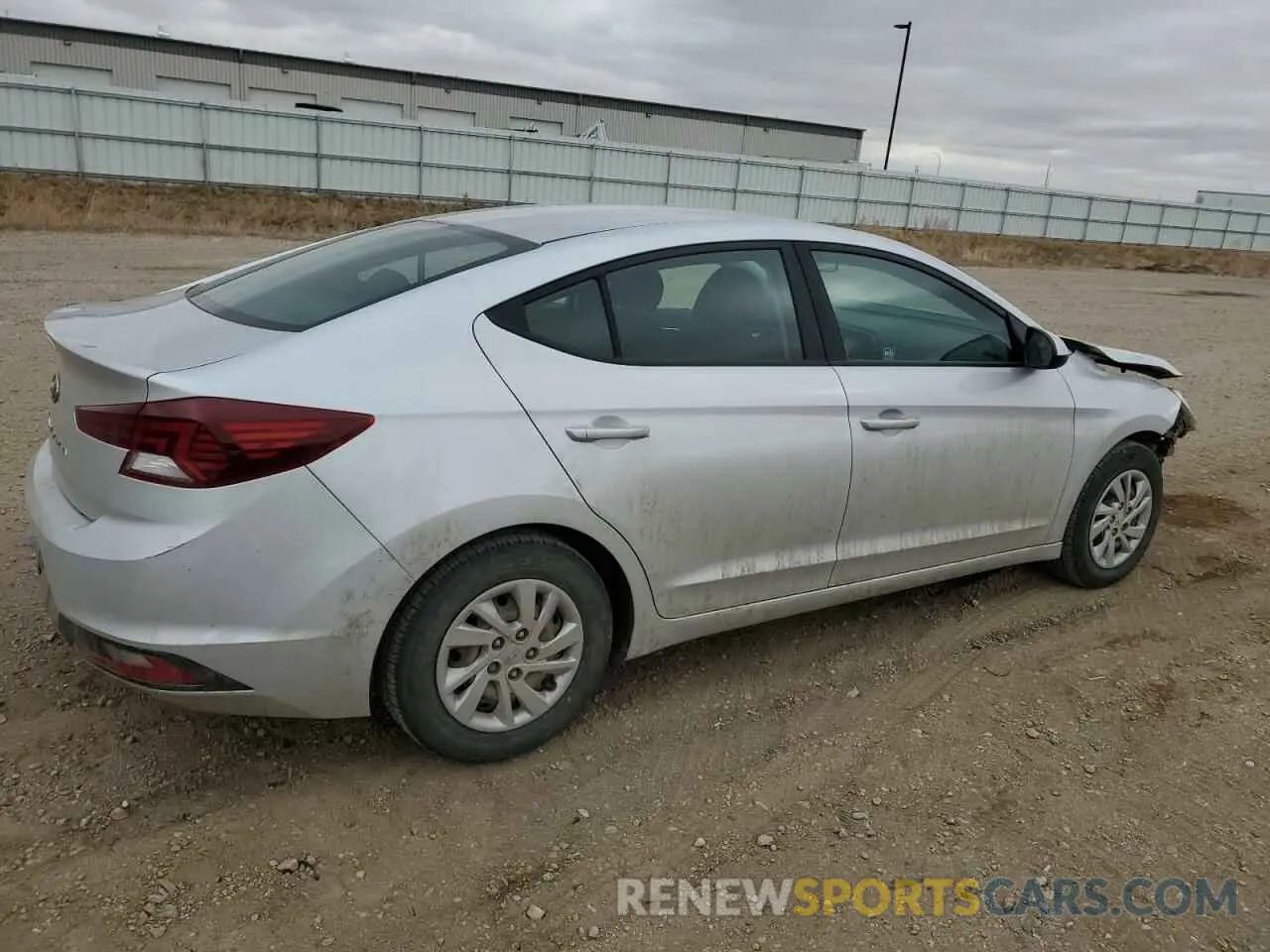 3 fotografías del automóvil dañado KMHD74LF5KU876557 HYUNDAI ELANTRA 2019