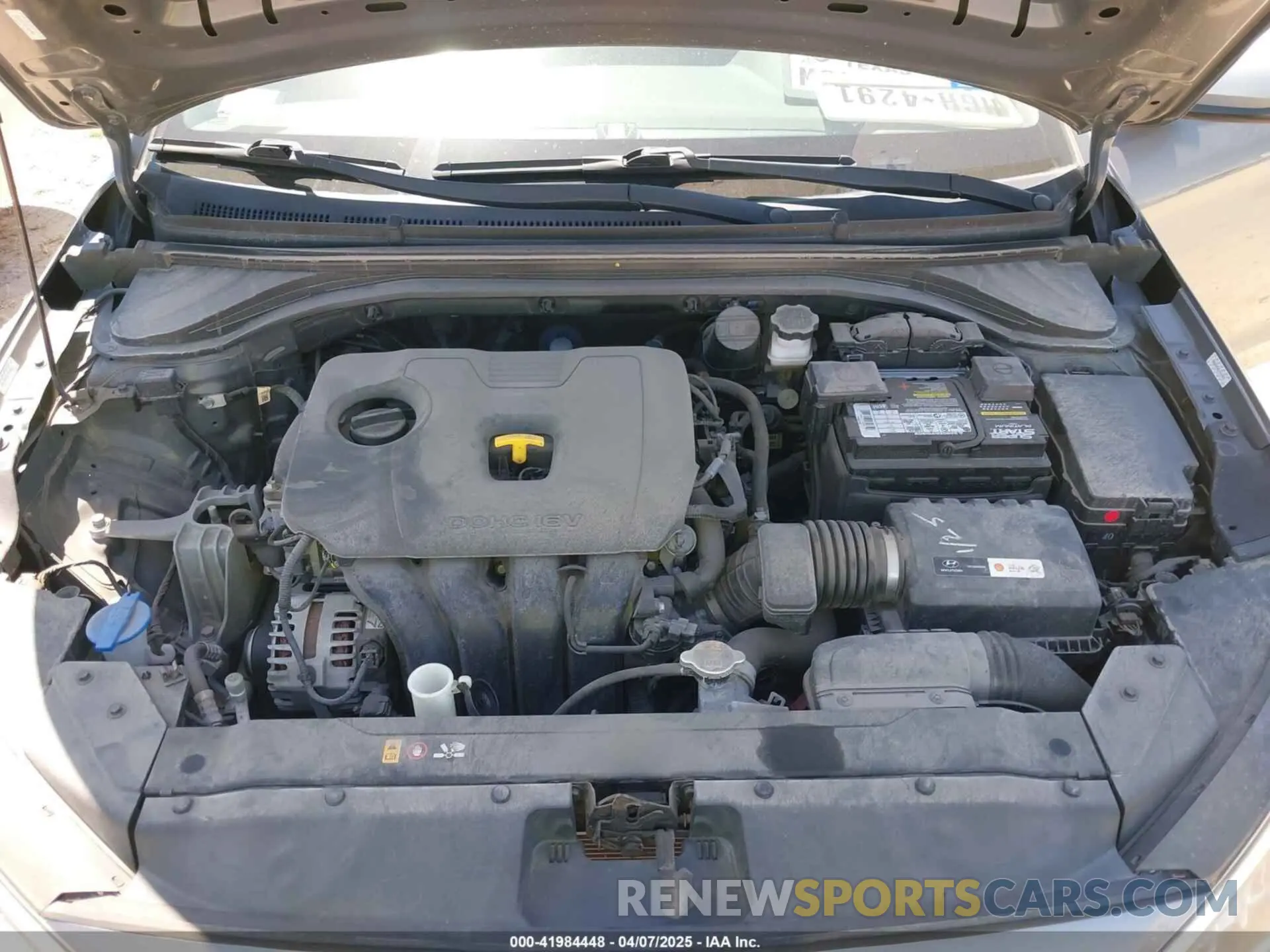 10 fotografías del automóvil dañado KMHD74LF9KU803966 HYUNDAI ELANTRA 2019