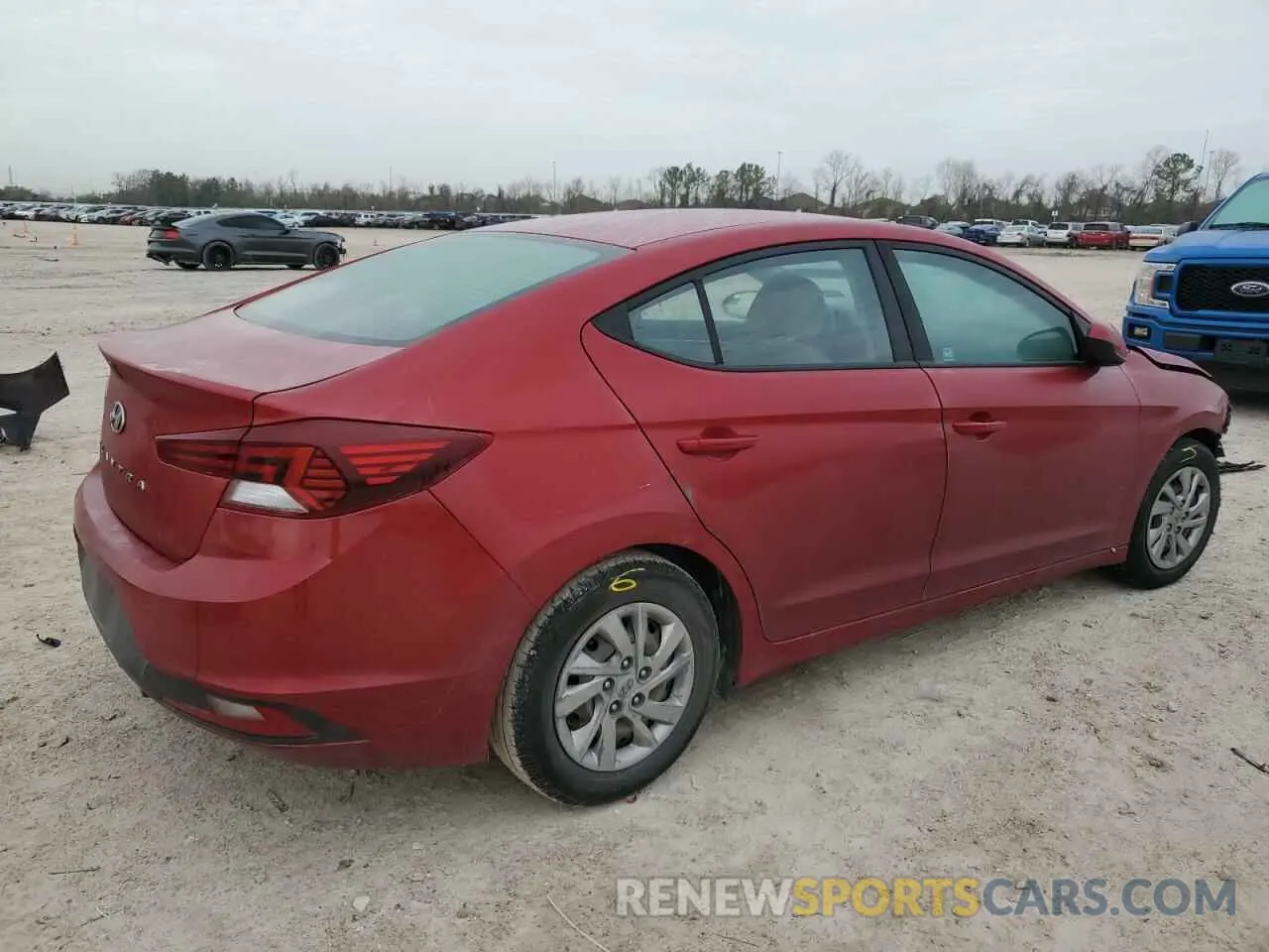 3 fotografías del automóvil dañado KMHD74LFXKU888767 HYUNDAI ELANTRA 2019