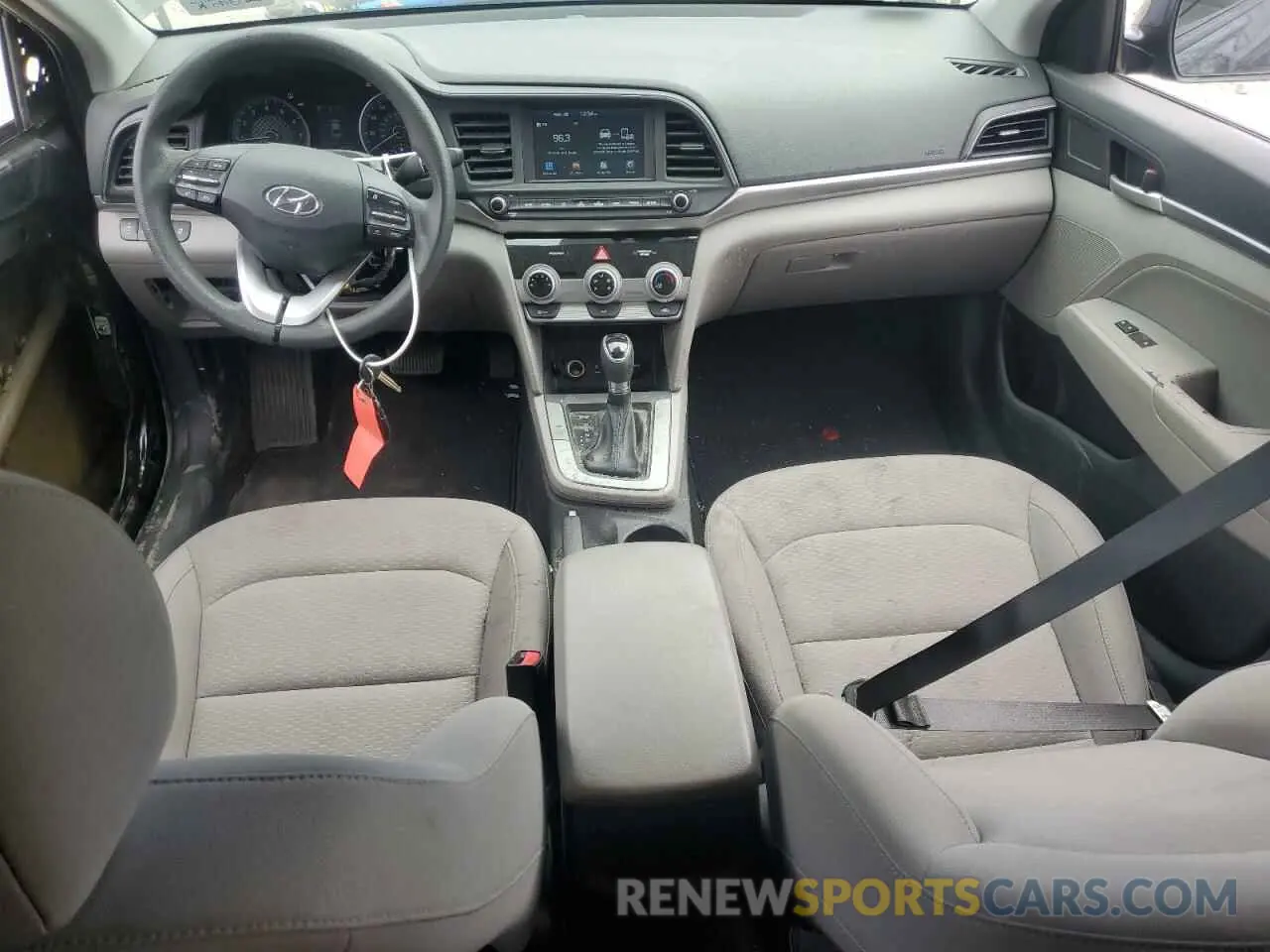 8 fotografías del automóvil dañado KMHD84LF0KU779361 HYUNDAI ELANTRA 2019