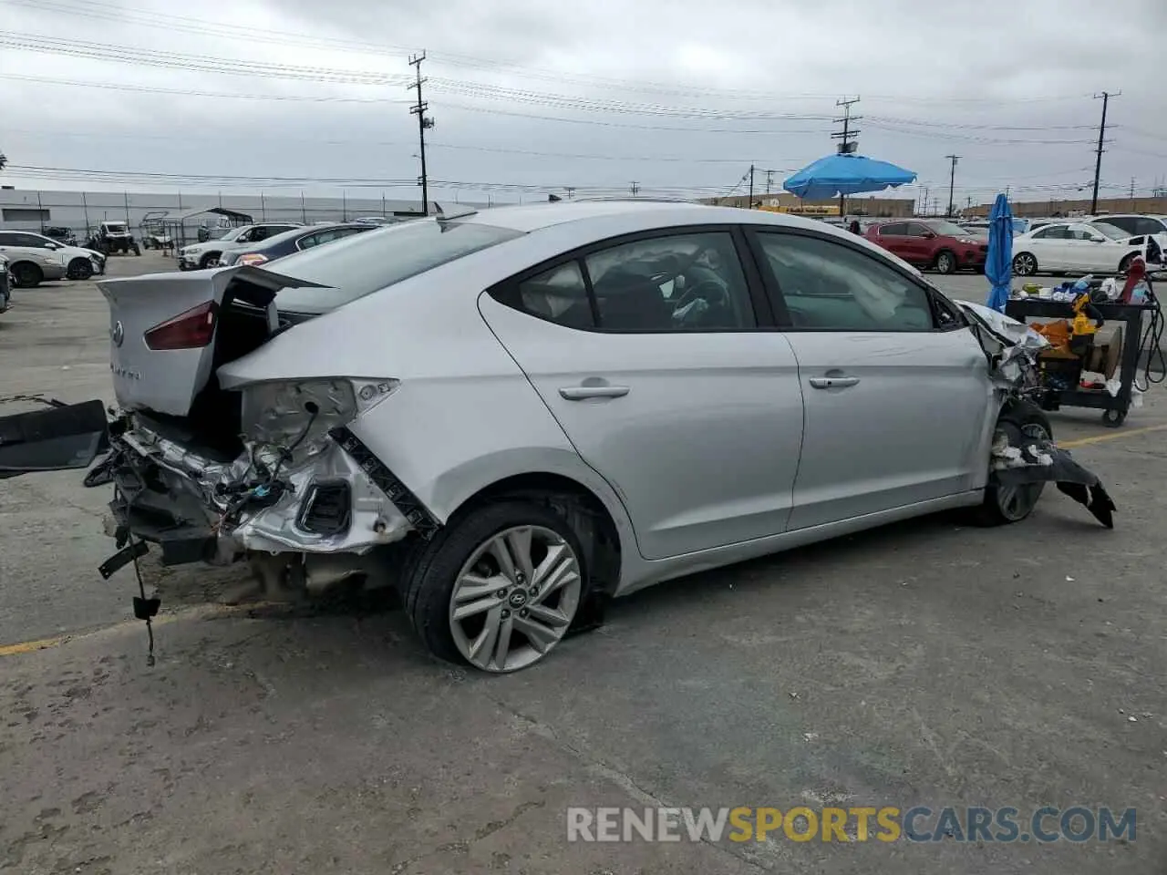 3 fotografías del automóvil dañado KMHD84LF1KU783144 HYUNDAI ELANTRA 2019