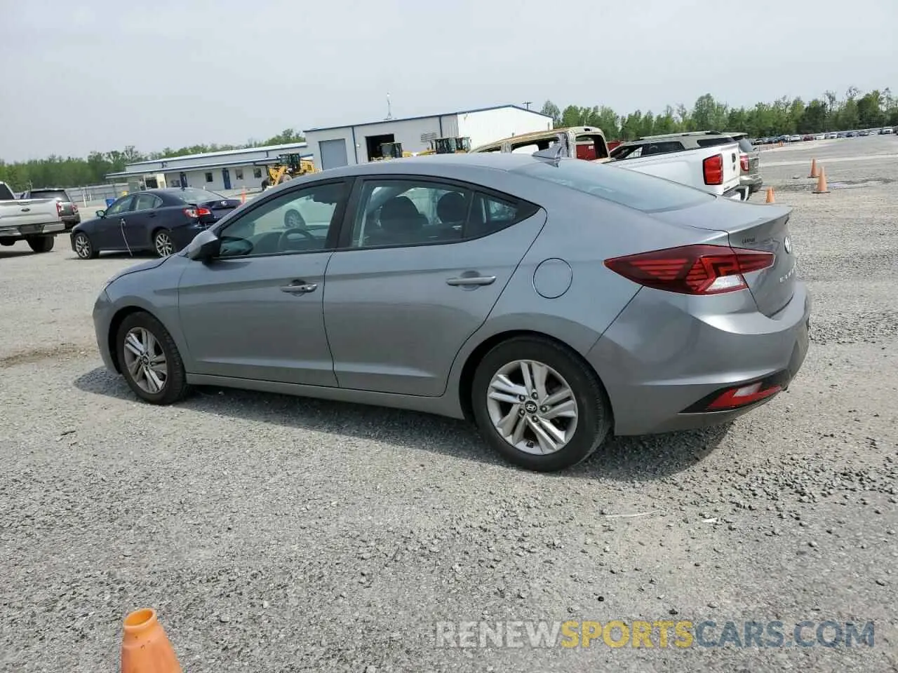 2 fotografías del automóvil dañado KMHD84LF1KU786996 HYUNDAI ELANTRA 2019