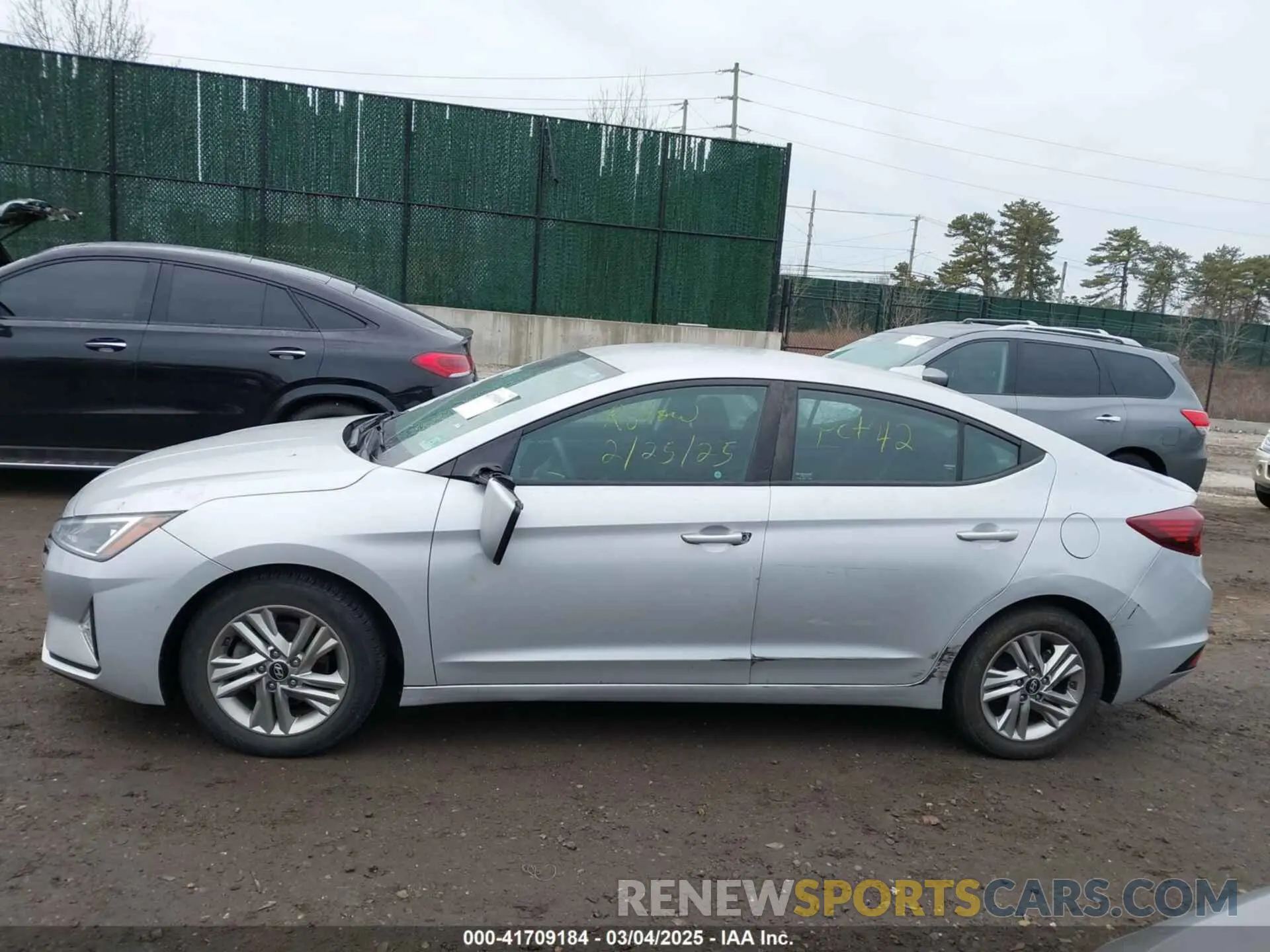 13 fotografías del automóvil dañado KMHD84LF1KU792720 HYUNDAI ELANTRA 2019