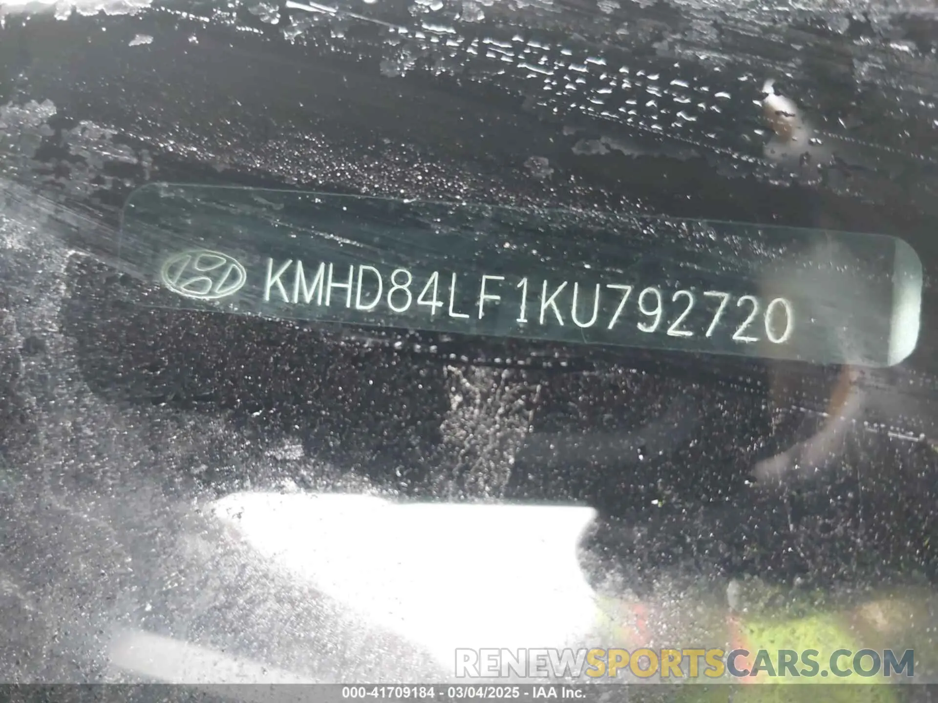 16 fotografías del automóvil dañado KMHD84LF1KU792720 HYUNDAI ELANTRA 2019