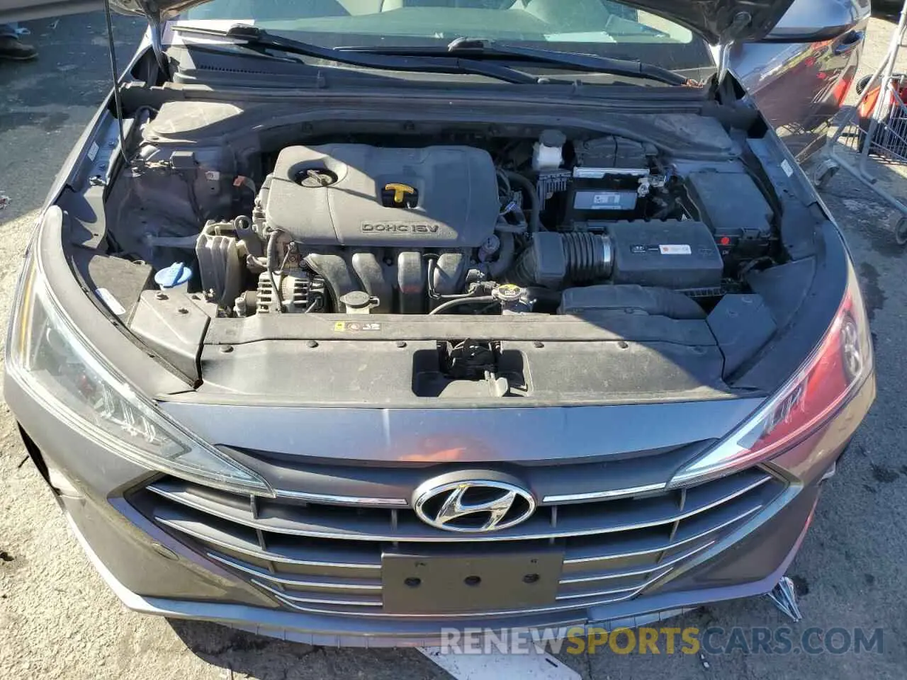 11 fotografías del automóvil dañado KMHD84LF1KU877802 HYUNDAI ELANTRA 2019