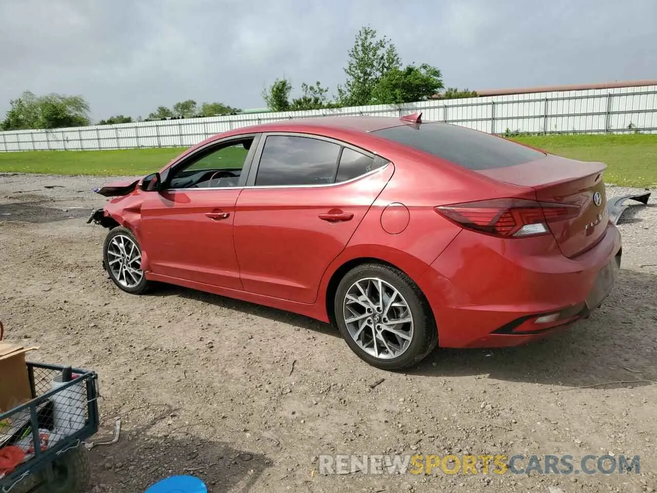2 fotografías del automóvil dañado KMHD84LF2KU793584 HYUNDAI ELANTRA 2019