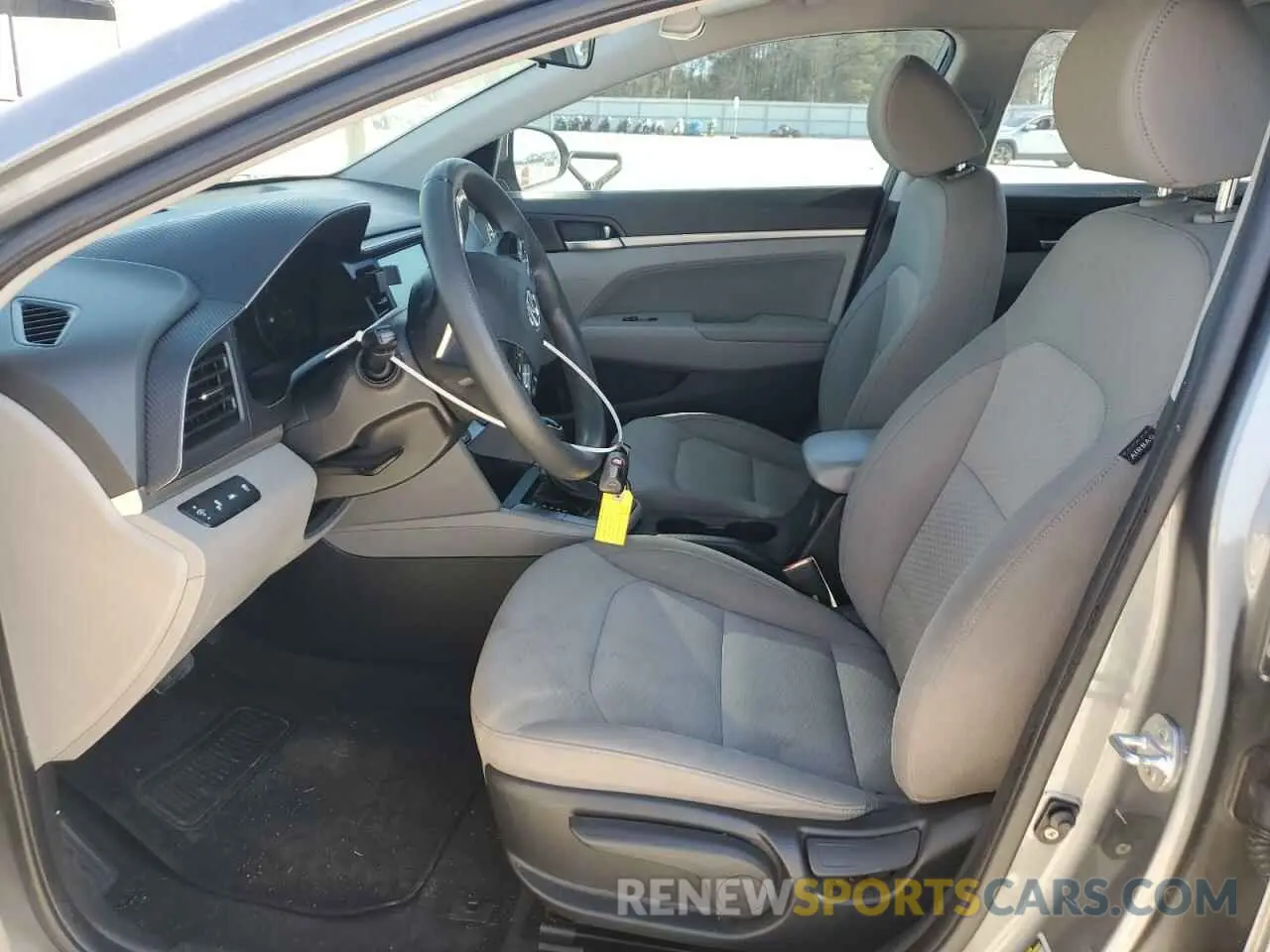 7 fotografías del automóvil dañado KMHD84LF3KU737458 HYUNDAI ELANTRA 2019
