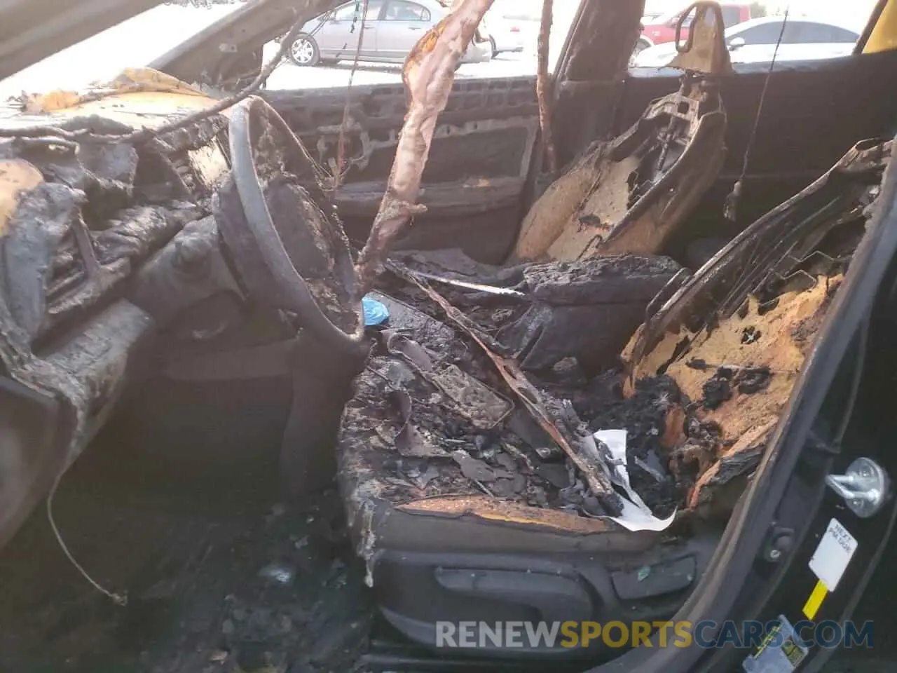 7 fotografías del automóvil dañado KMHD84LF3KU737671 HYUNDAI ELANTRA 2019