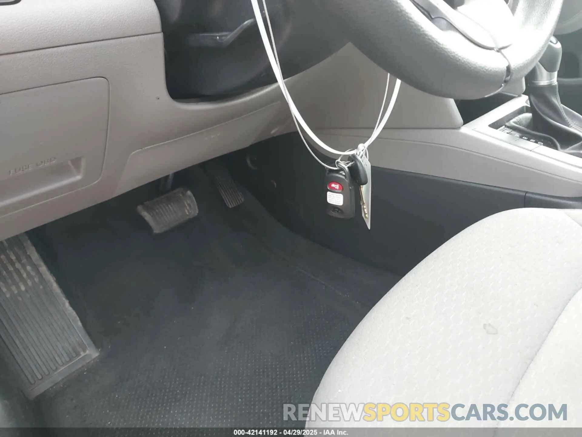 11 fotografías del automóvil dañado KMHD84LF3KU741672 HYUNDAI ELANTRA 2019