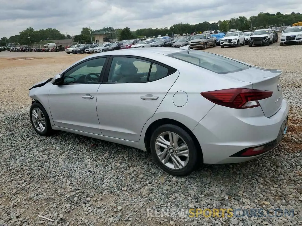 2 fotografías del automóvil dañado KMHD84LF3KU745222 HYUNDAI ELANTRA 2019