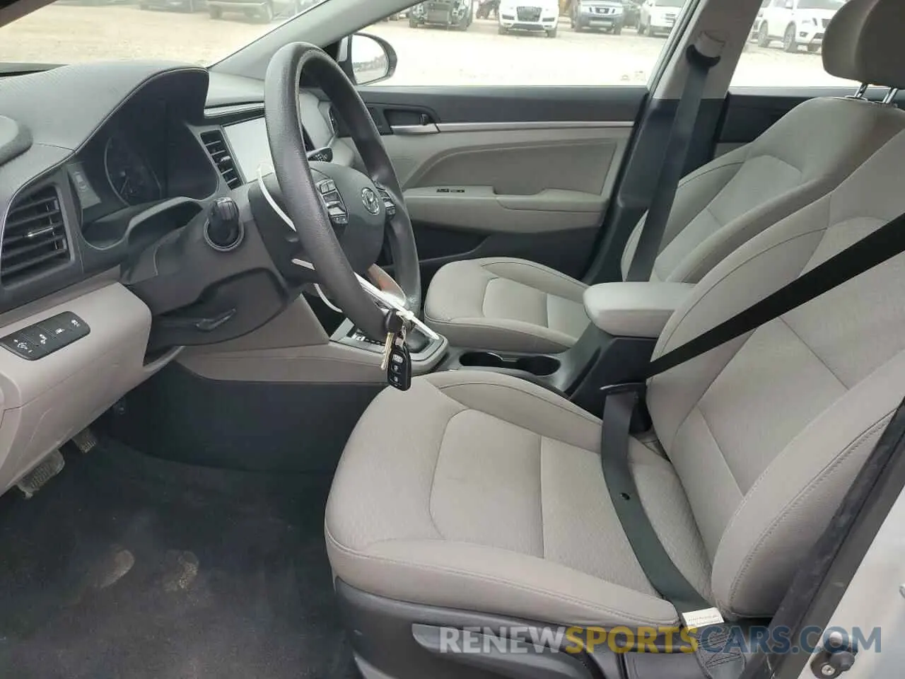 7 fotografías del automóvil dañado KMHD84LF3KU745222 HYUNDAI ELANTRA 2019