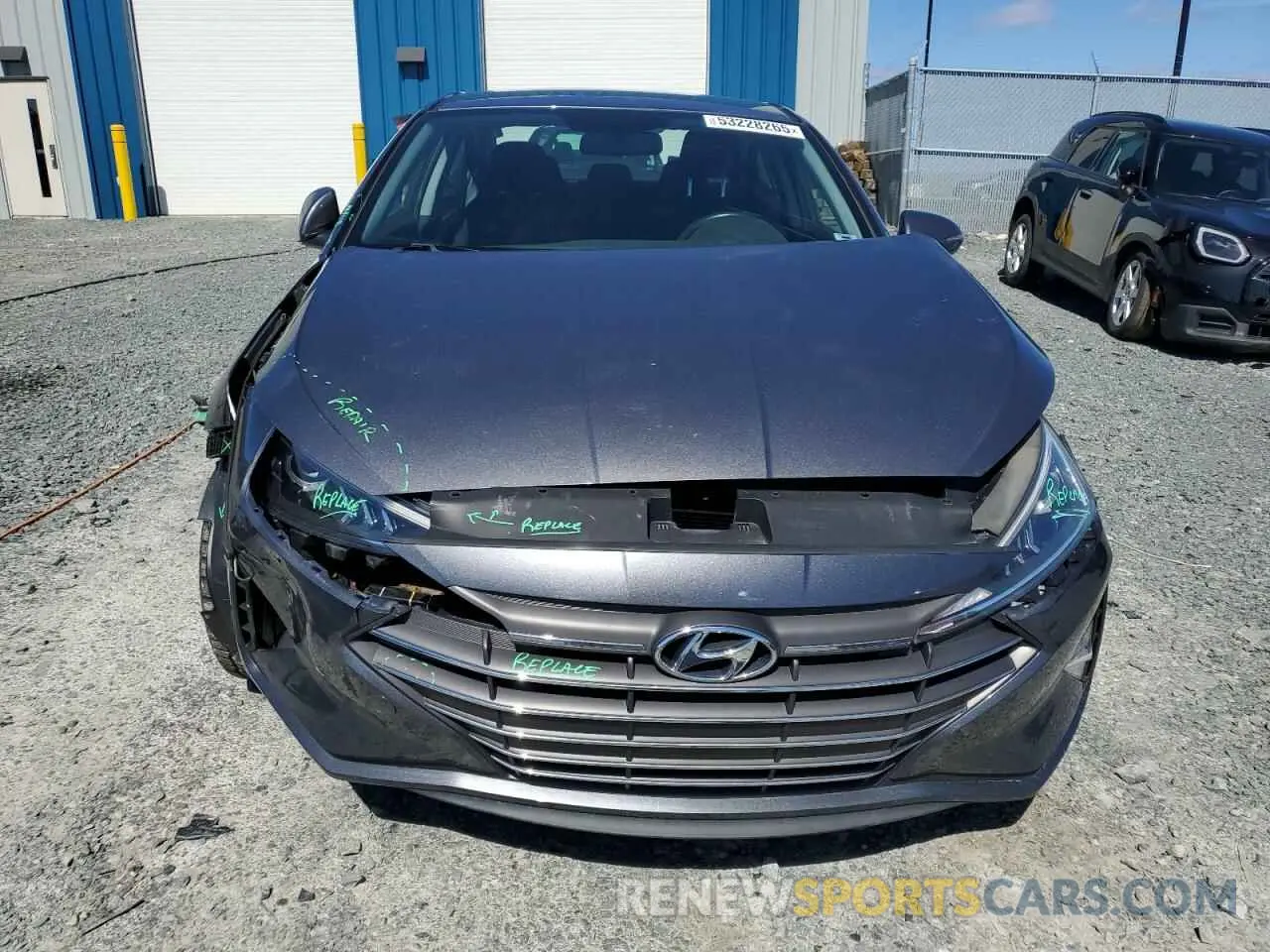 5 fotografías del automóvil dañado KMHD84LF3KU873573 HYUNDAI ELANTRA 2019