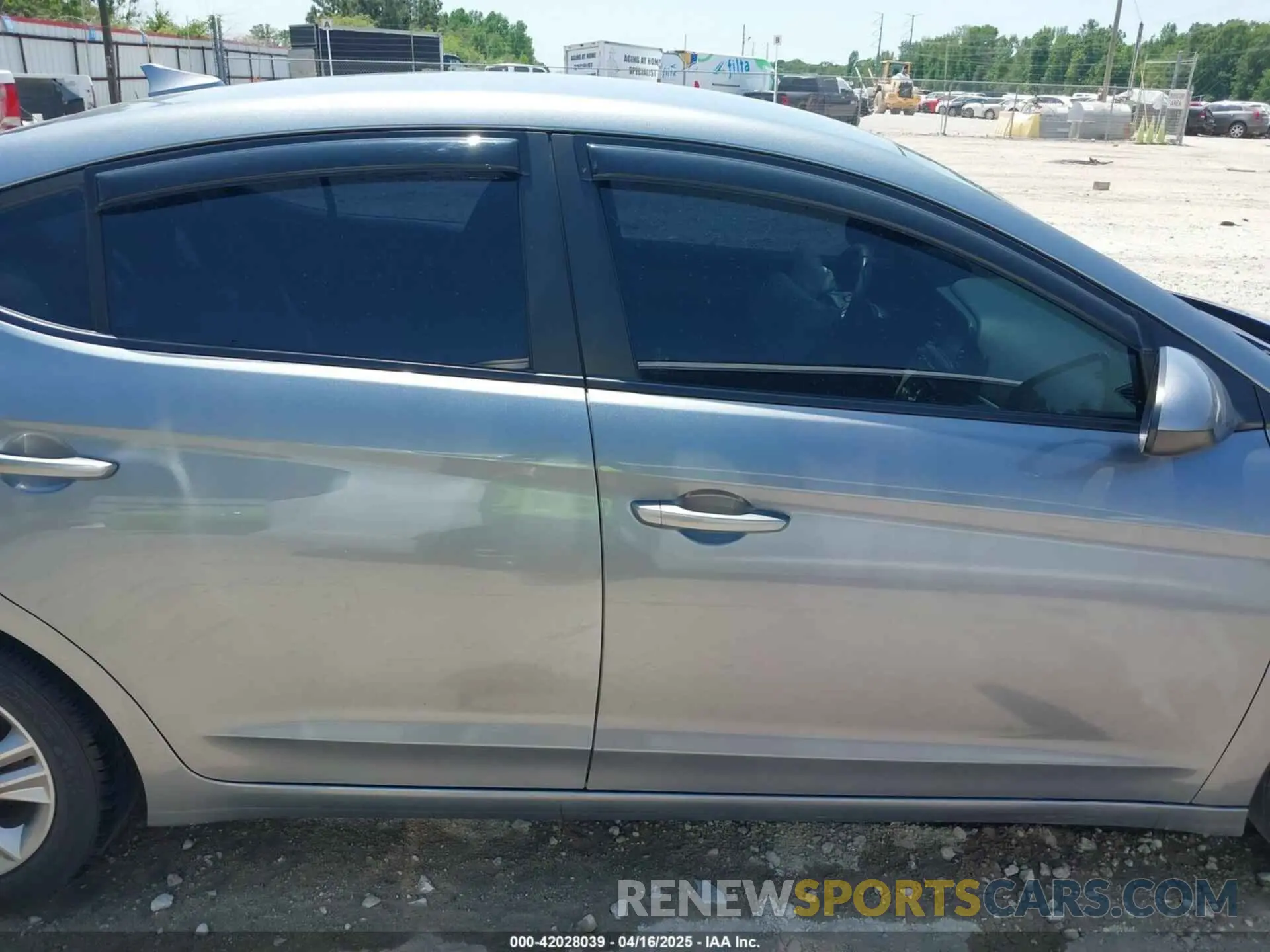 13 fotografías del automóvil dañado KMHD84LF4KU749229 HYUNDAI ELANTRA 2019