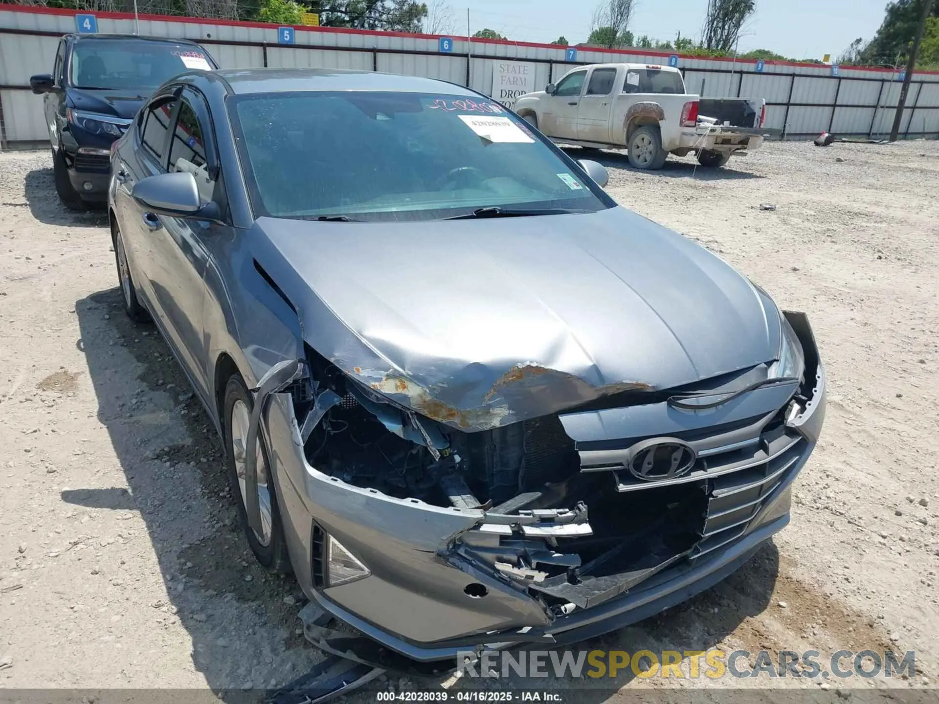 6 fotografías del automóvil dañado KMHD84LF4KU749229 HYUNDAI ELANTRA 2019