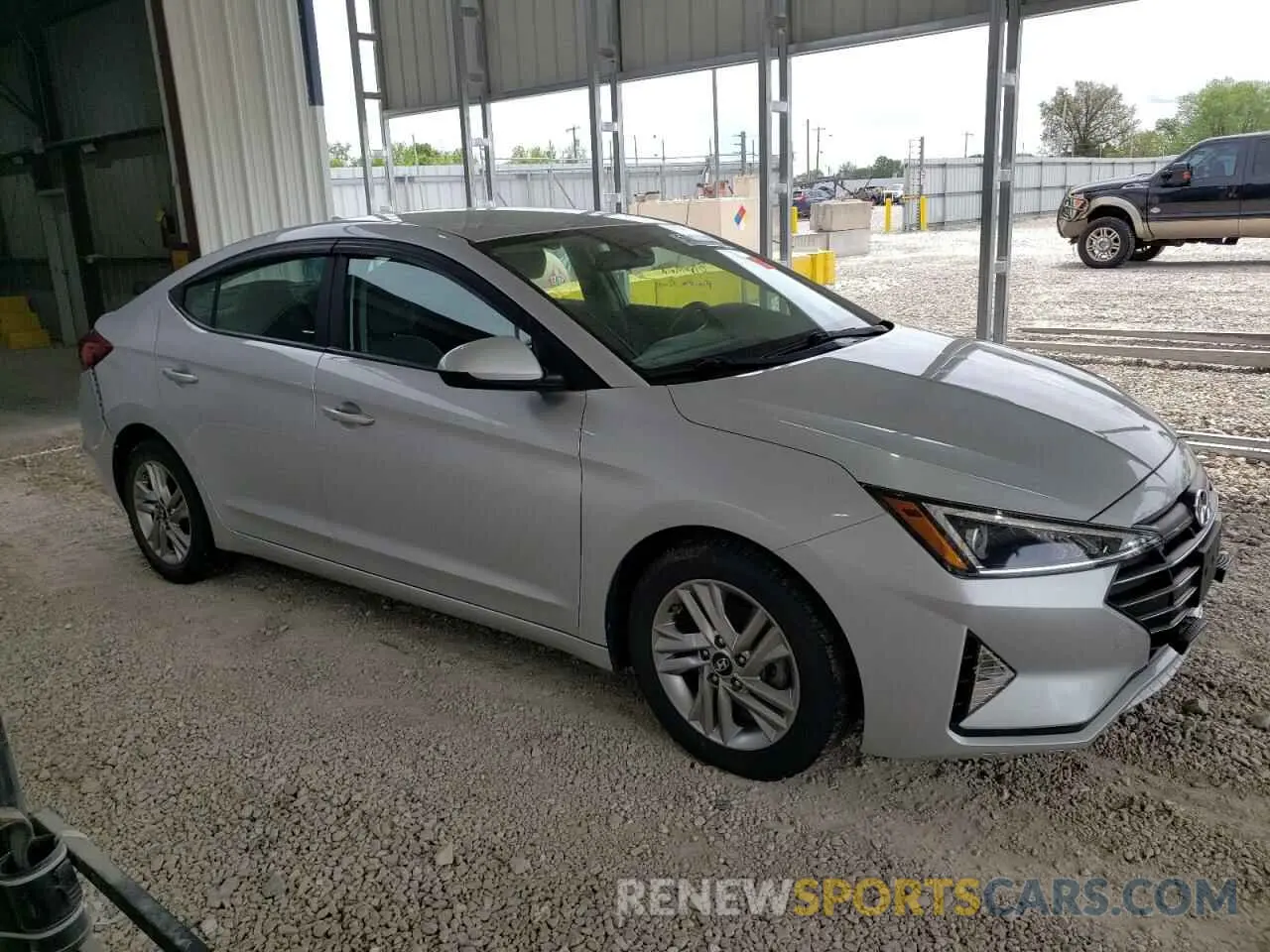 4 fotografías del automóvil dañado KMHD84LF4KU755063 HYUNDAI ELANTRA 2019