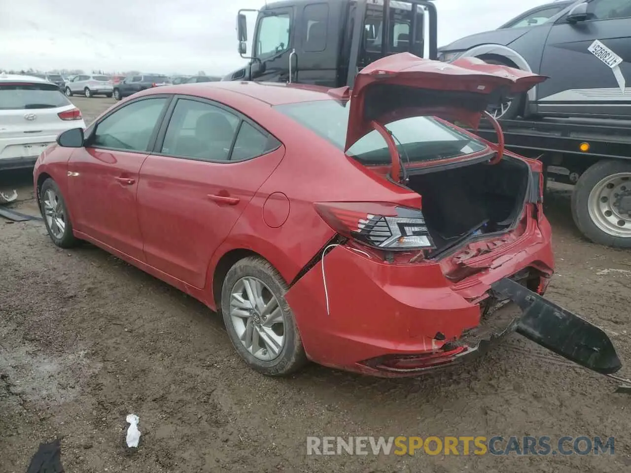 2 fotografías del automóvil dañado KMHD84LF4KU761154 HYUNDAI ELANTRA 2019