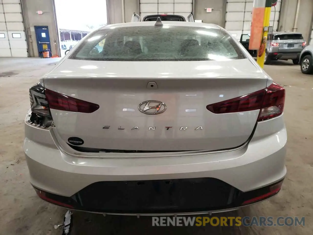 6 fotografías del automóvil dañado KMHD84LF4KU769786 HYUNDAI ELANTRA 2019