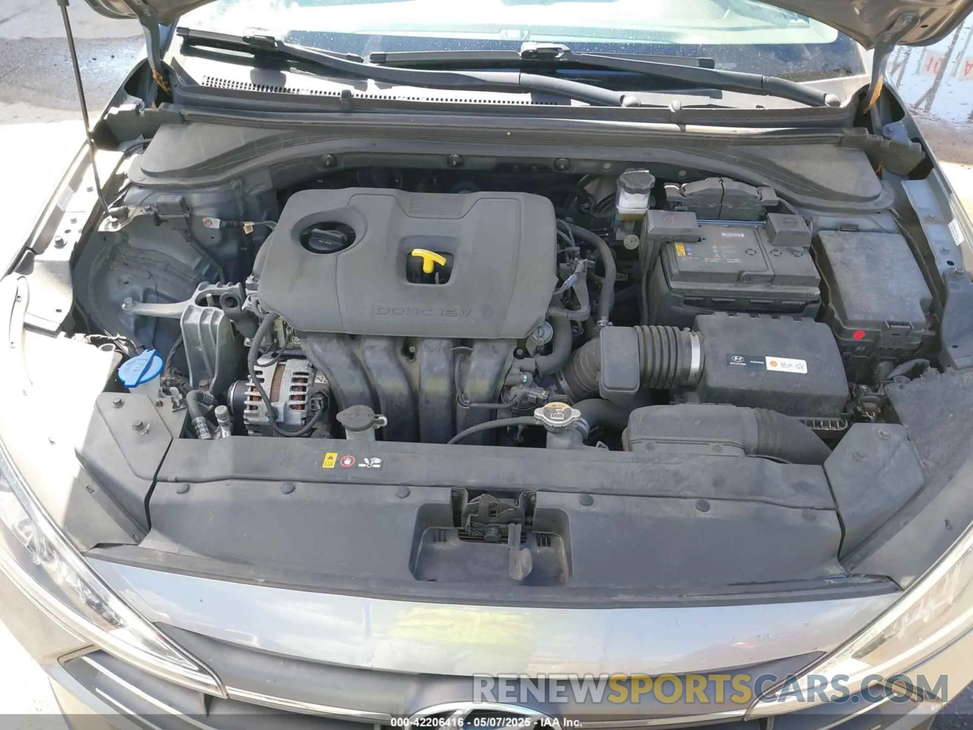 10 fotografías del automóvil dañado KMHD84LF4KU816525 HYUNDAI ELANTRA 2019
