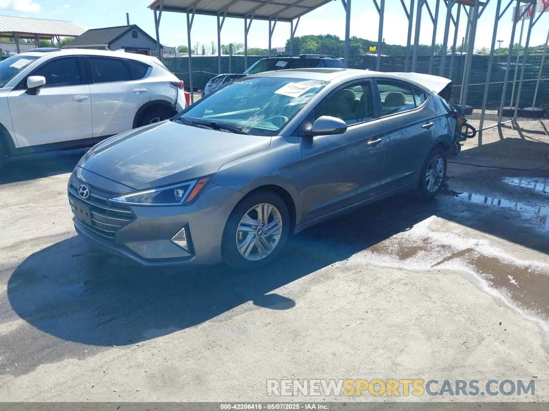 2 fotografías del automóvil dañado KMHD84LF4KU816525 HYUNDAI ELANTRA 2019