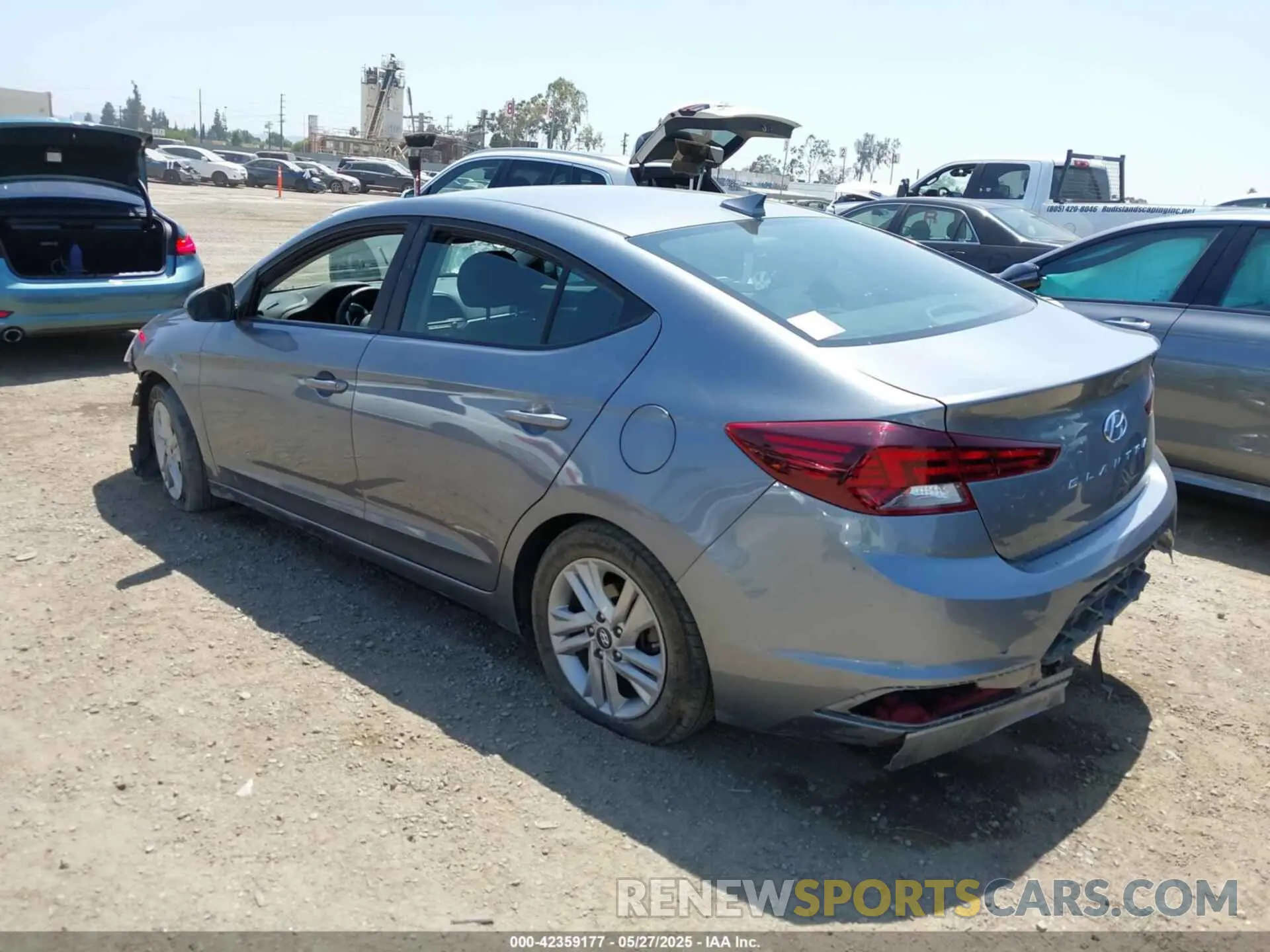3 fotografías del automóvil dañado KMHD84LF4KU862789 HYUNDAI ELANTRA 2019