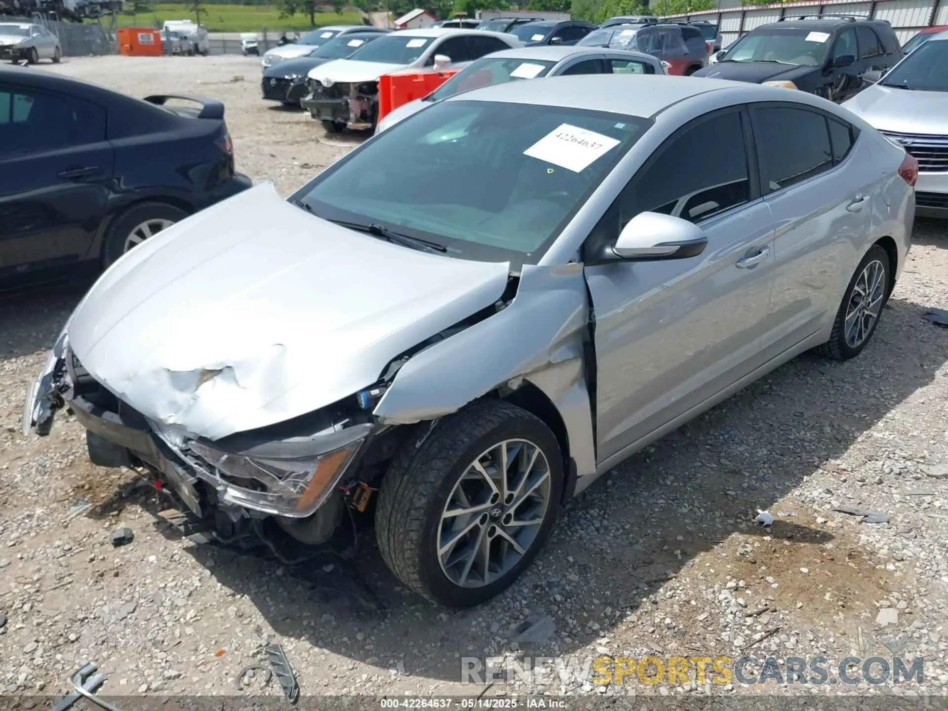 2 fotografías del automóvil dañado KMHD84LF4KU864915 HYUNDAI ELANTRA 2019