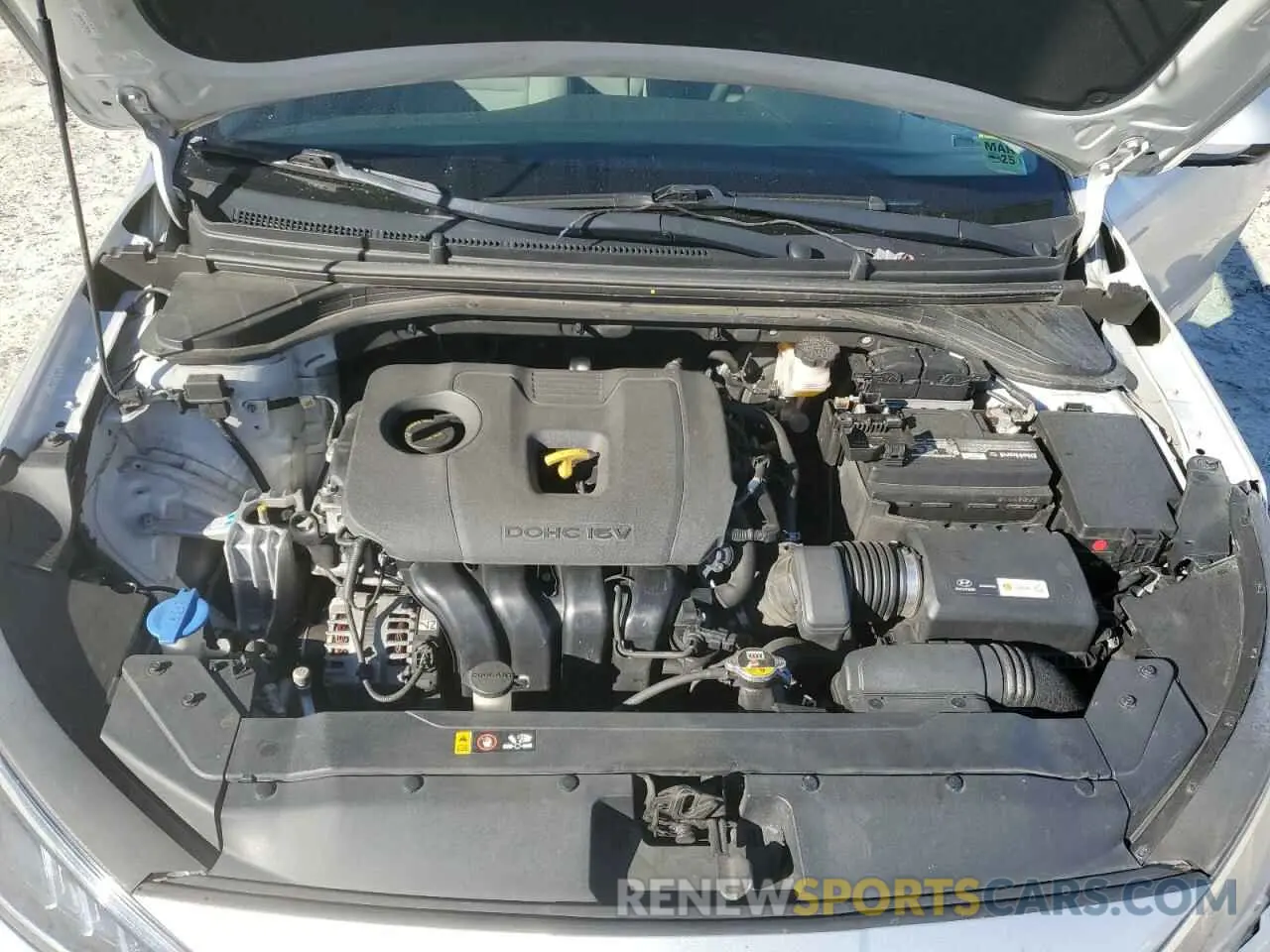 12 fotografías del automóvil dañado KMHD84LF5KU809082 HYUNDAI ELANTRA 2019
