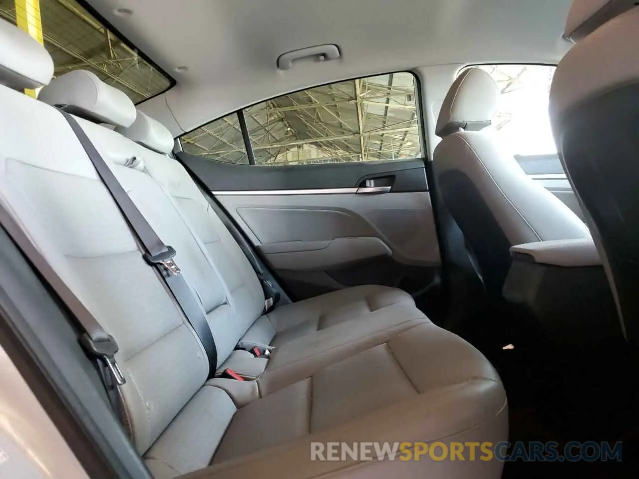 10 fotografías del automóvil dañado KMHD84LF5KU843734 HYUNDAI ELANTRA 2019