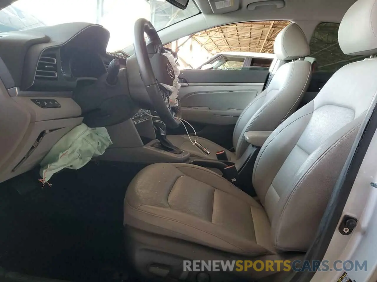 7 fotografías del automóvil dañado KMHD84LF5KU843734 HYUNDAI ELANTRA 2019