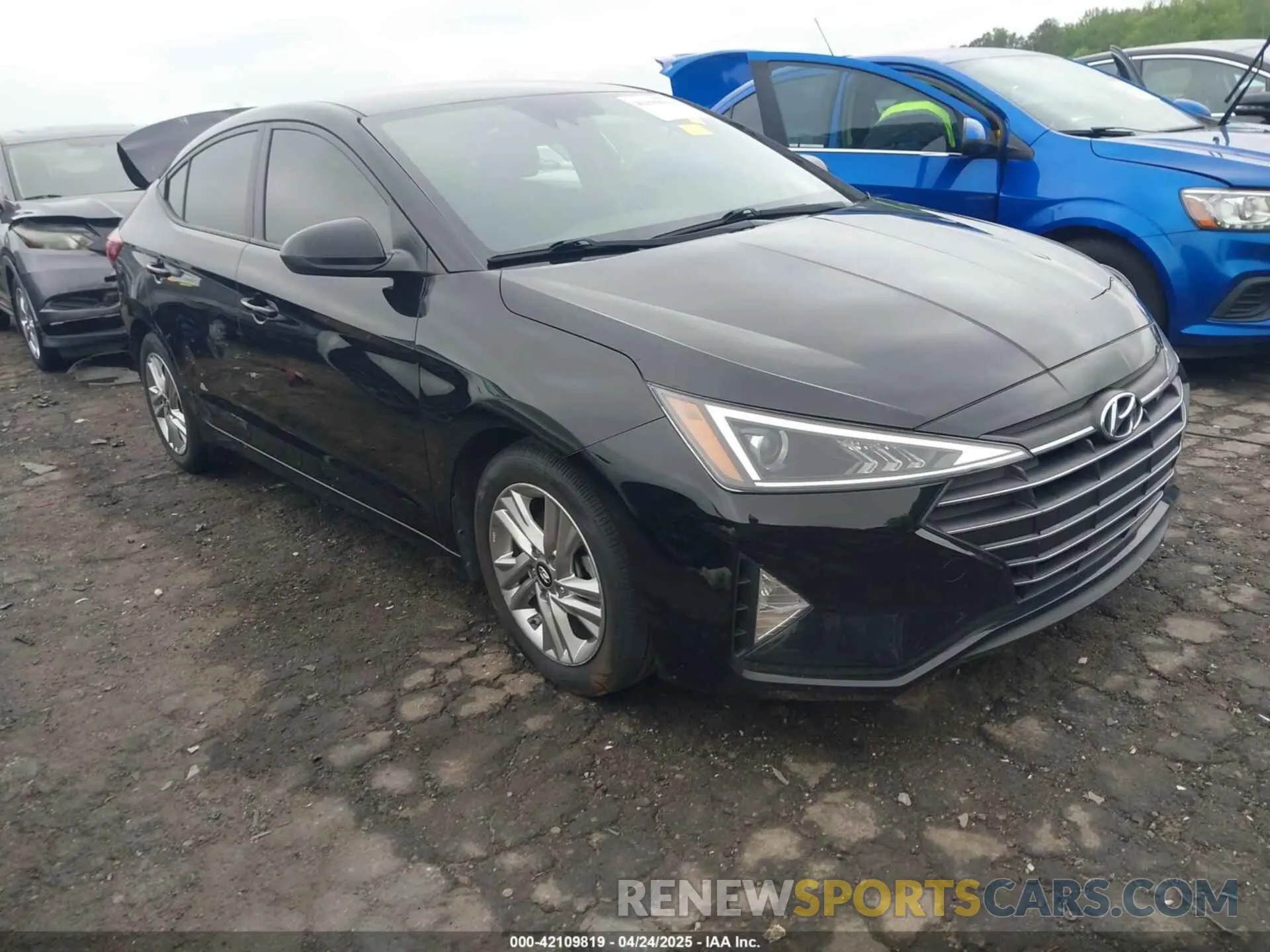 1 fotografías del automóvil dañado KMHD84LF5KU879097 HYUNDAI ELANTRA 2019